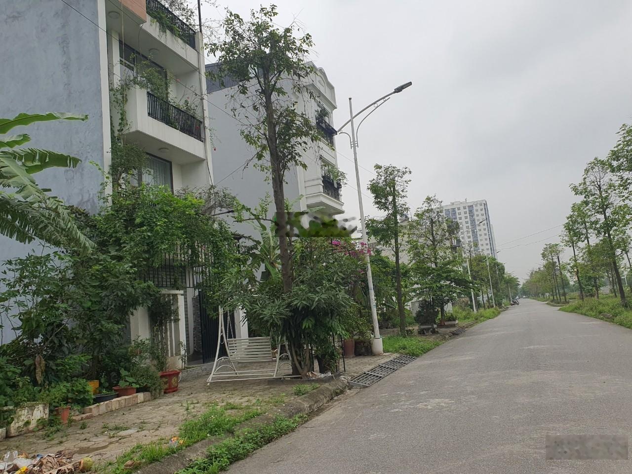 Cần thanh khoản ô liền kề góc vườn hoa trục đường 17m, kđt Thanh Hà Cieco5