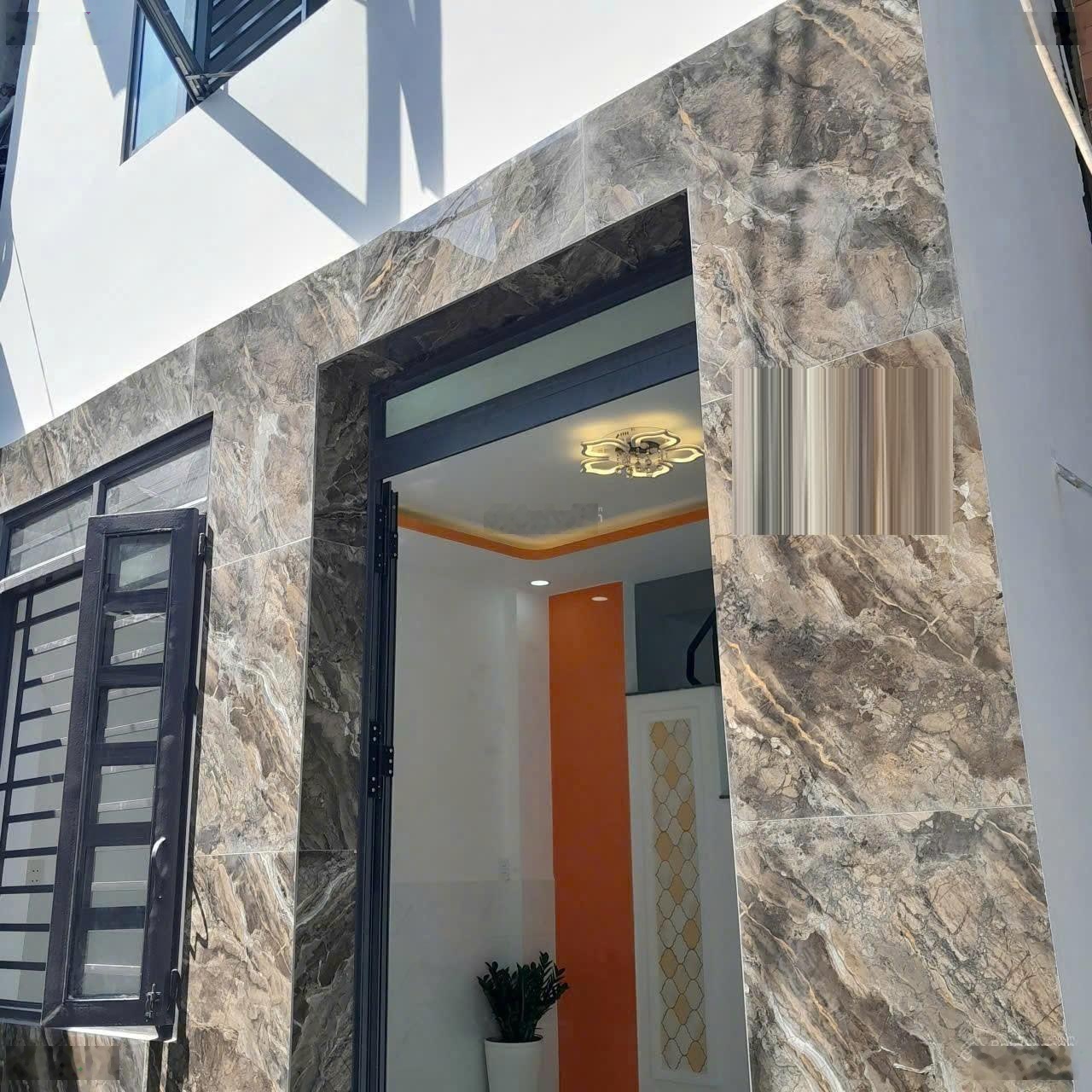 Nhà 1 trệt 1 lầu, ngay cầu Bình Triệu, giá 4,85 tỷ.