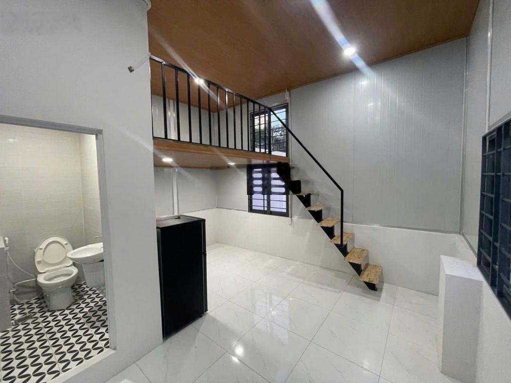 Bán nhà hẻm xe hơi ngang 5m hiếm 4 tầng btct dòng tiền 33 triệu/tháng giá 8.5 tỷ