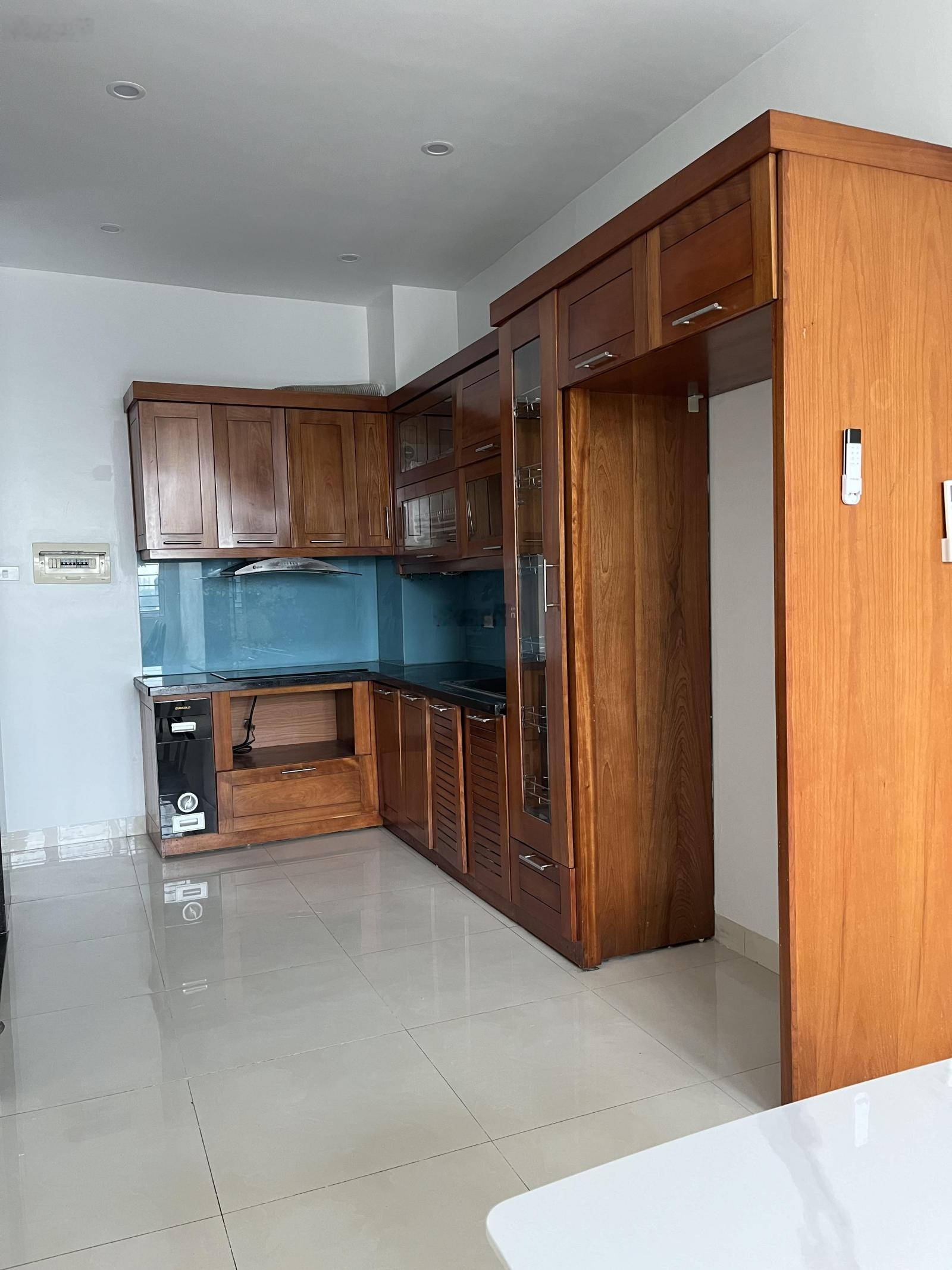 Bán nhà mỹ đình 7 tầng thang máy sẵn ở, oto dừng đỗ alo