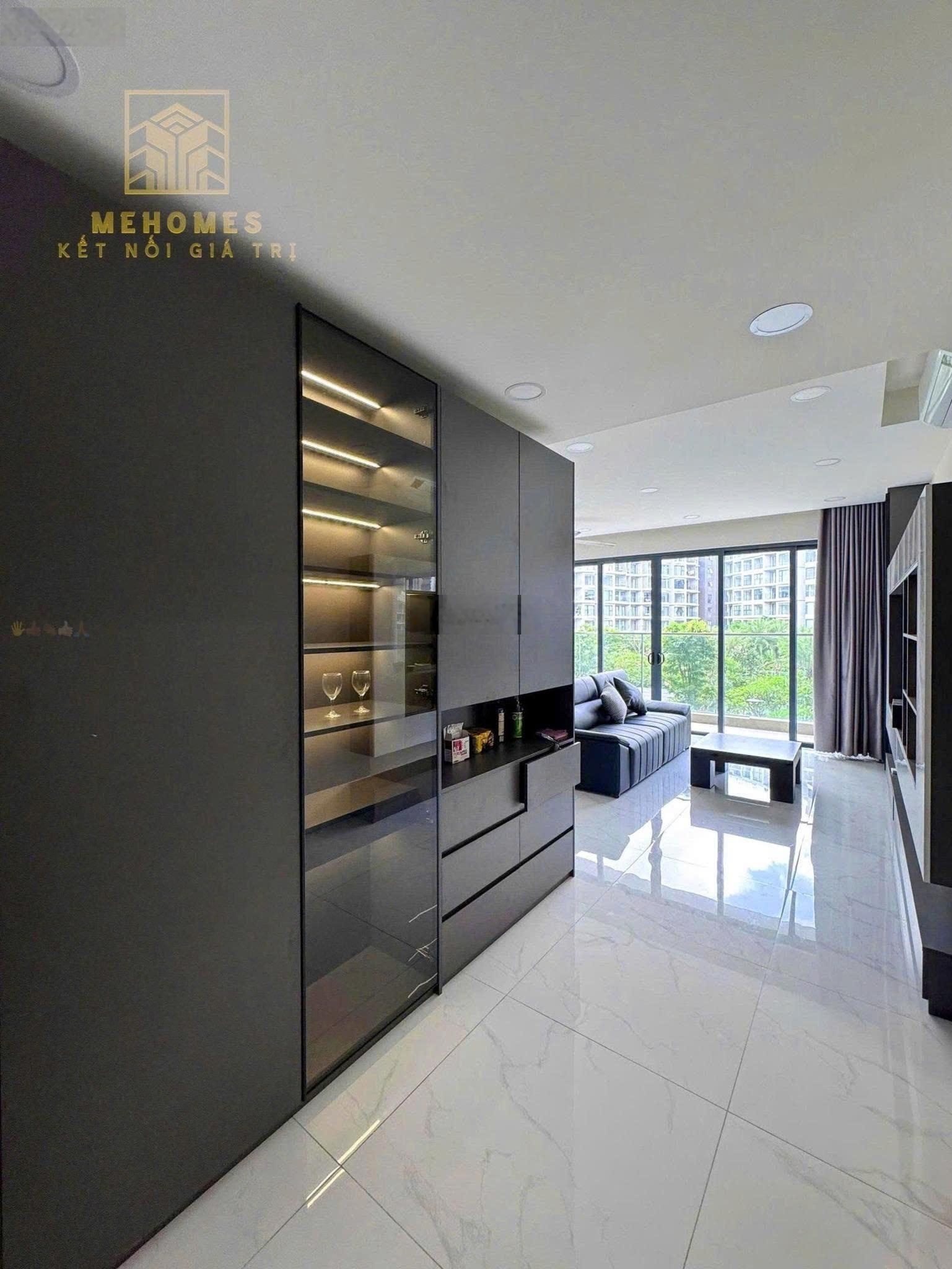 Cho thuê căn hộ diamond celadon city giá "sốc" tận óc nhà mới 100%