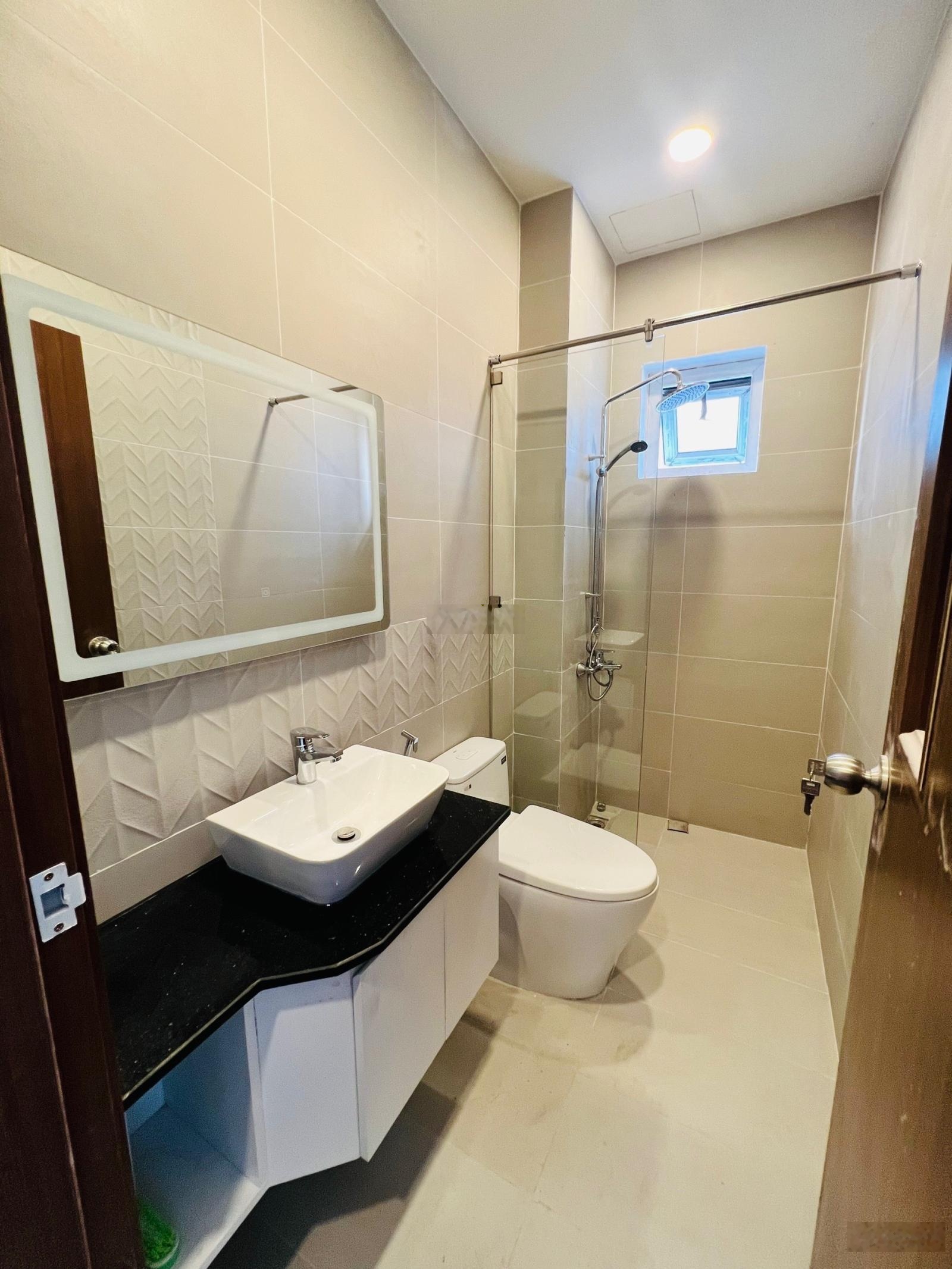 bán nhà đường lã xuân oai, long trường, mới đẹp