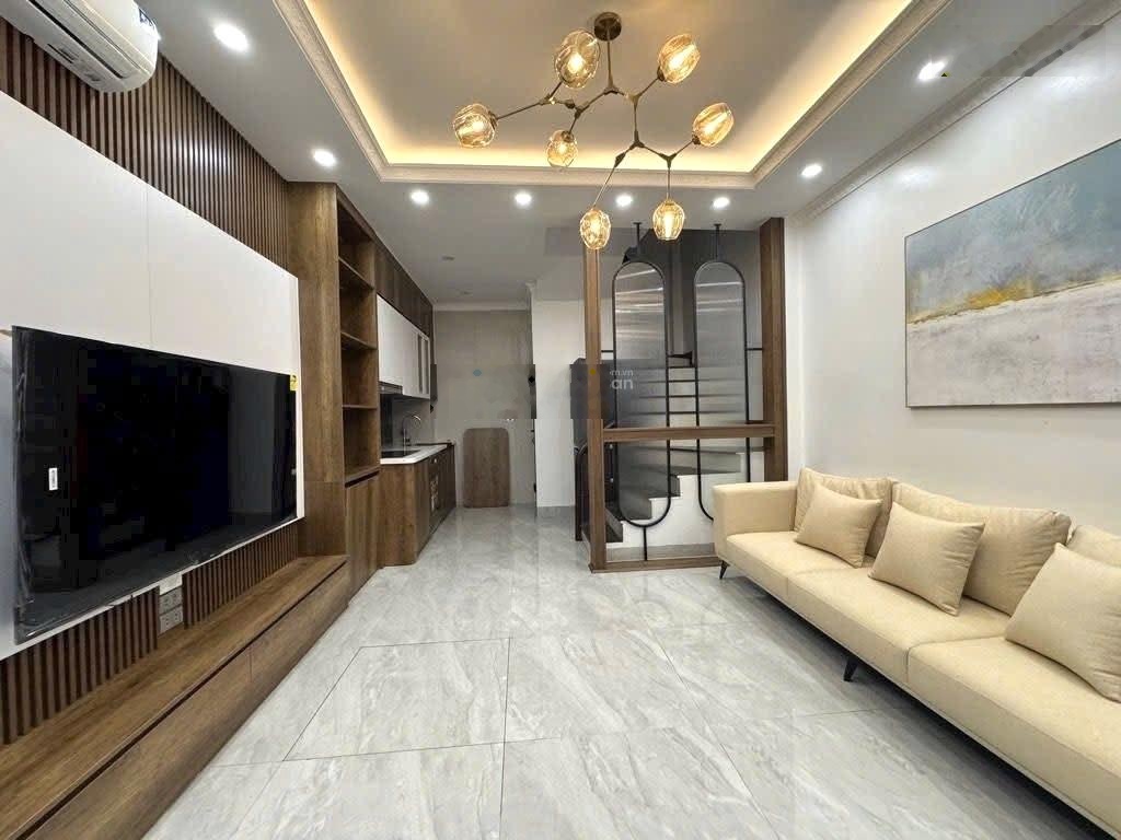 Ngõ ba gác,dân xây-34m-Tân Mai- Chào 7.x tỷ