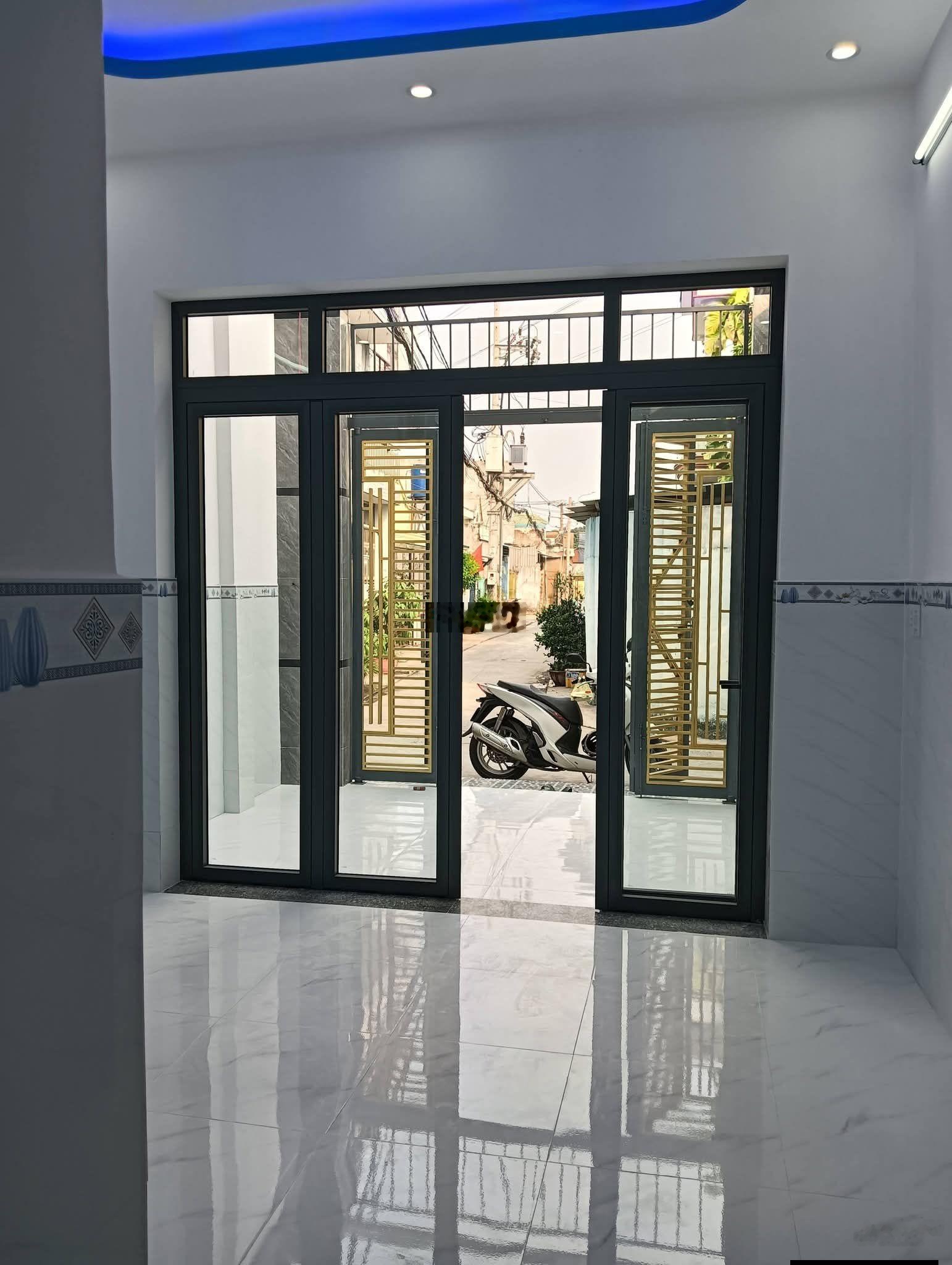 Bán nhà mặt tiền đông lân 3 bà điểm - nhà mới đẹp, dọn vào ở ngay - 3.45 tỷ