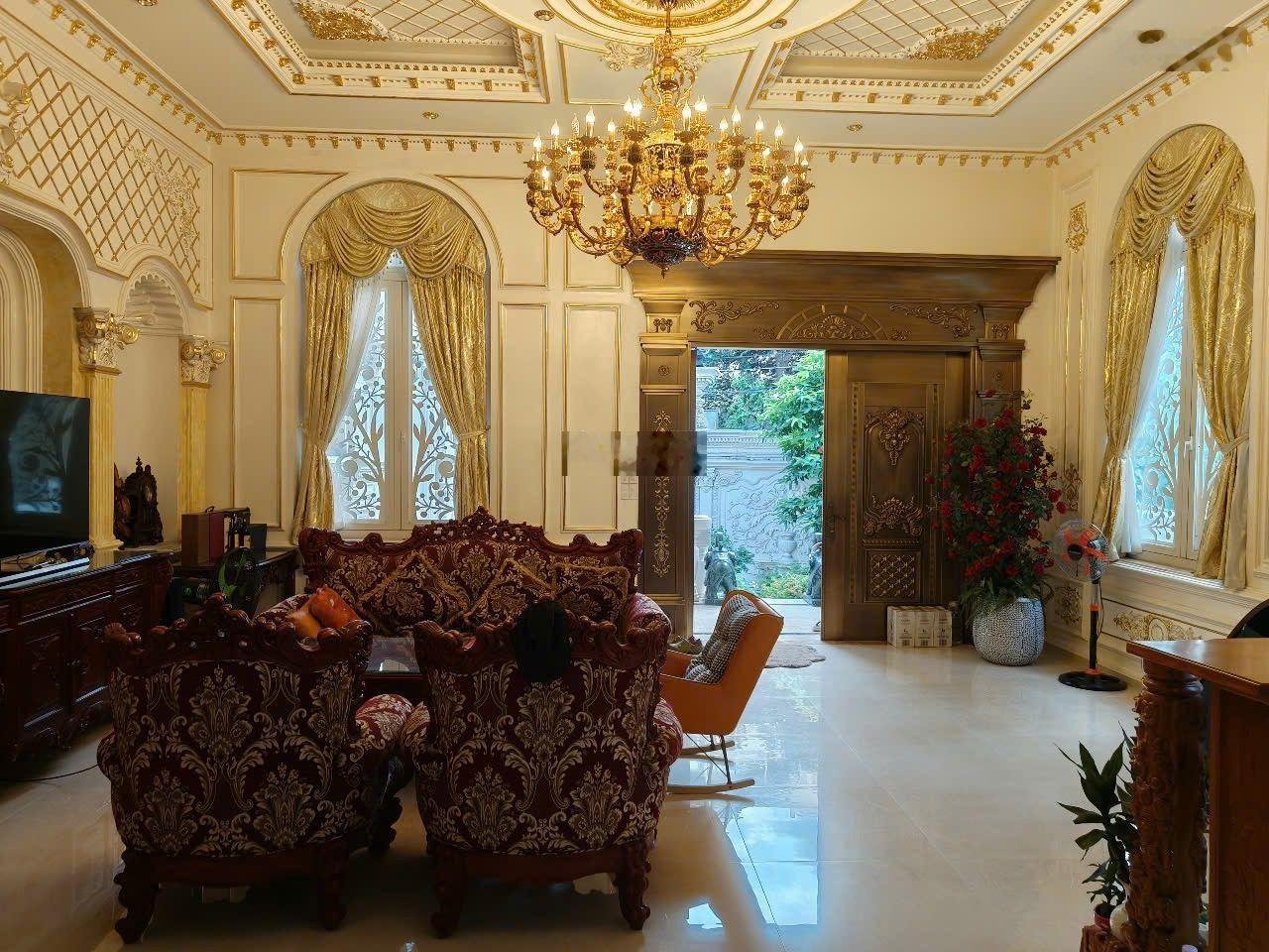 Bán Villa Bành Văn Trân 324.9m² 6 tầng - 66 tỷ - biệt thự hồ bơi tân bình