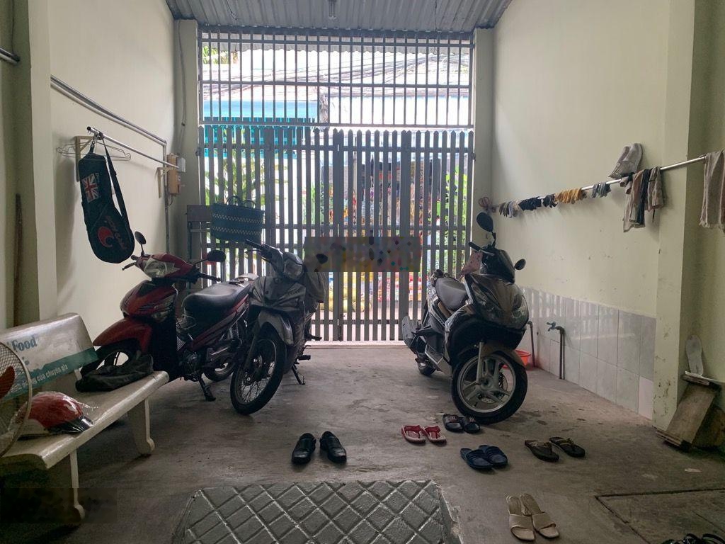 B.án nhà giá tốt vị trí vàng suối tiên