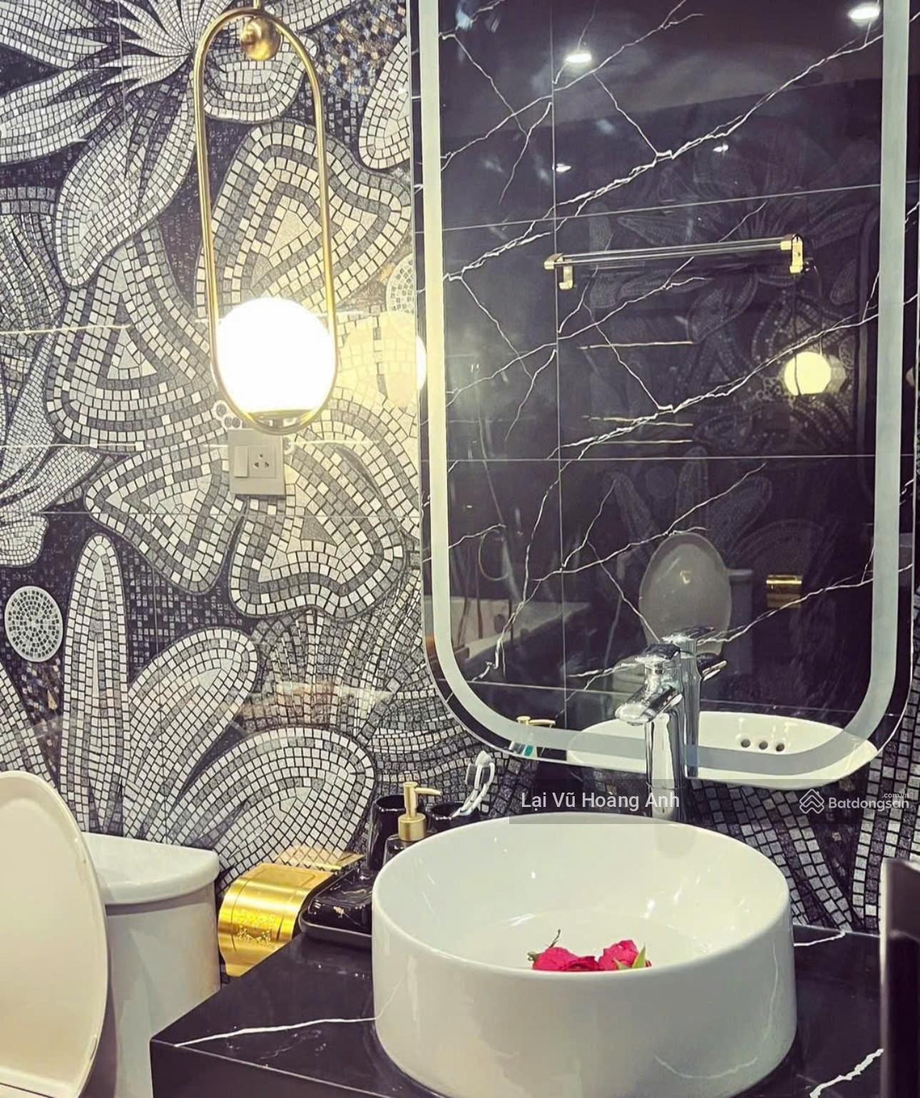 Chính chủ bán căn 2PN - BC ĐN - Full NT - Giá tốt tại toà 90 Nguyễn Tuân. LH: 0961846766