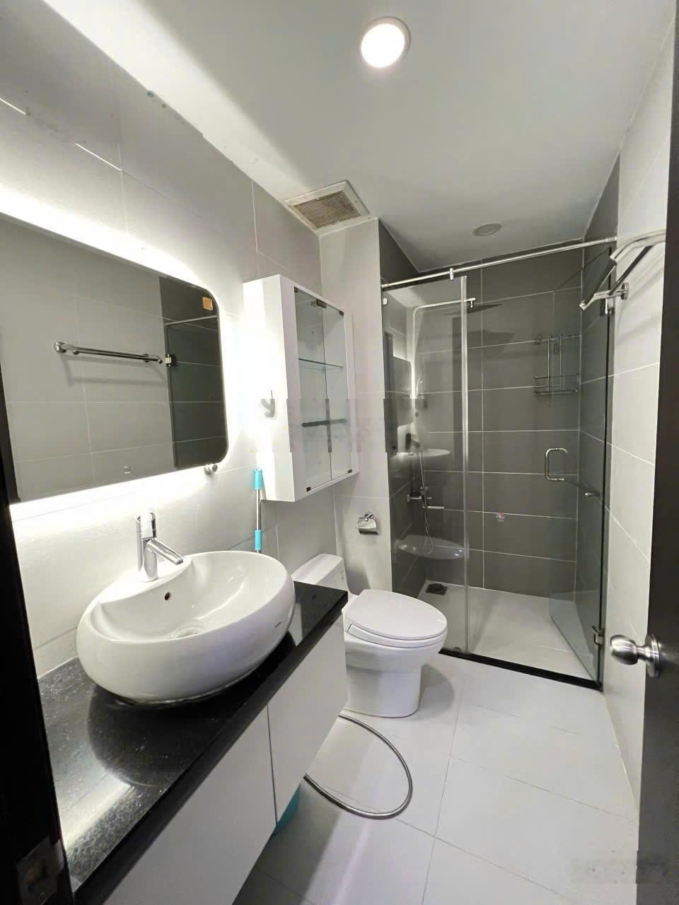 Bán căn hộ tại Nguyễn Phúc Nguyên, Quận 3, 105m2, 3PN, 2WC giá 6 tỷ. Sổ hồng LH Hương 0934144525