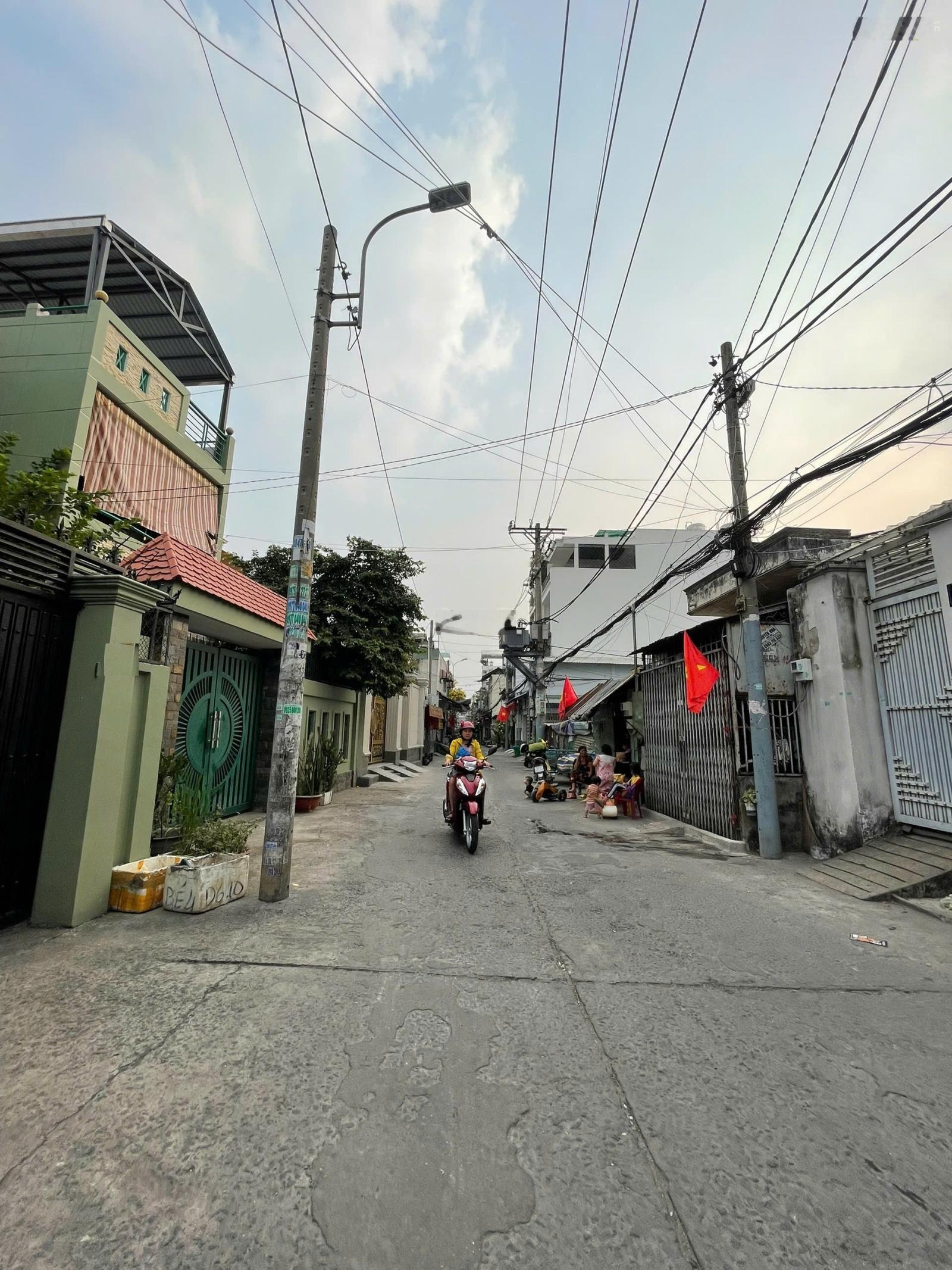 Bán nhà MTKD nội bộ Bình Long - ngang 6m x 20m nở hậu 7,75m - 4 tầng - giá: 8,5 tỷ TL