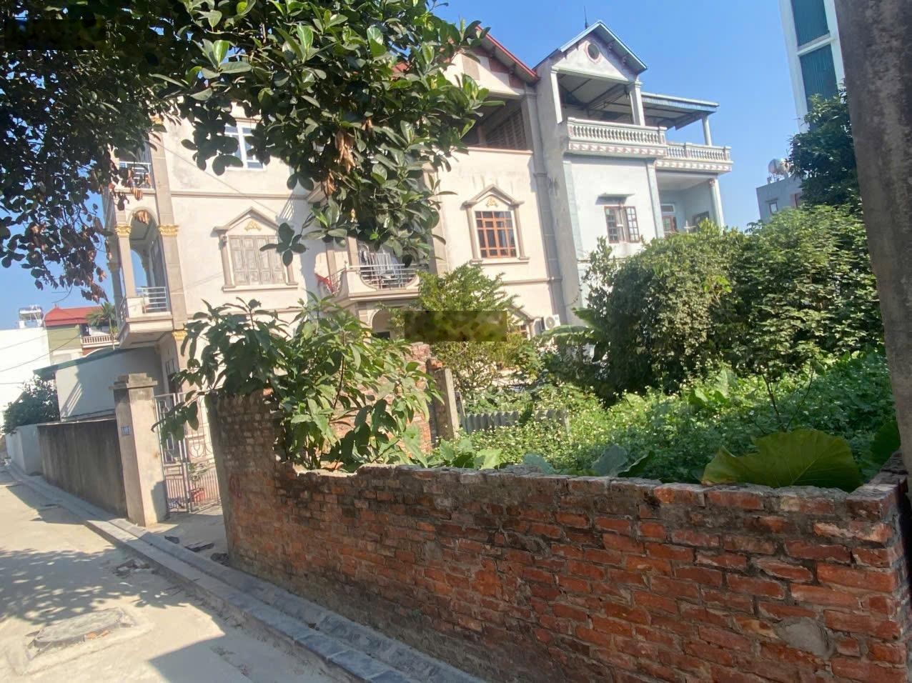 Giá sốc chỉ 7xtr/m2, 62m2 đất thông ô tô, không quy hoạch tại Nguyên Khê Đông Anh, gần cầu Nhật Tân