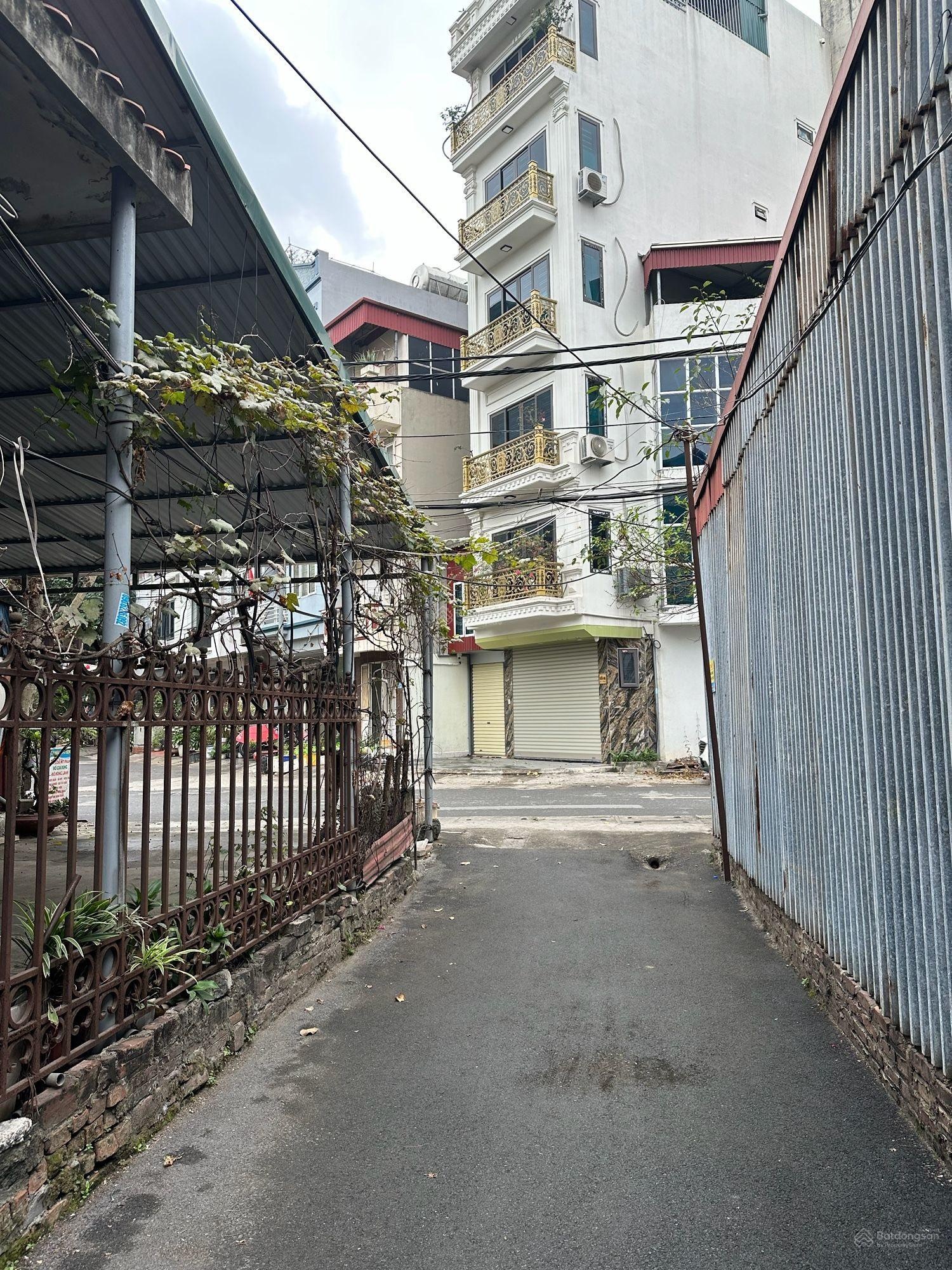 Bán nhà xala hà đông dt 30m x c4 x mt 5,6m giá 8,4 tỷ có thương lượng