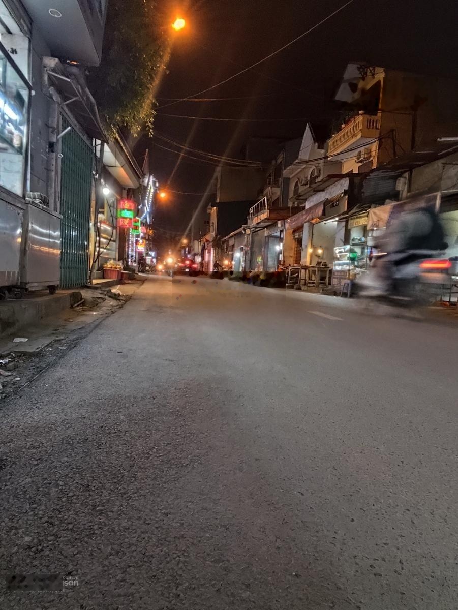 102! Mặt Phố Đình Quán, Kinh doanh đỉnh, oto tải đỗ cửa, 39m2*5T*6 ngủ, dân xây, ở ngay, sổ đẹp