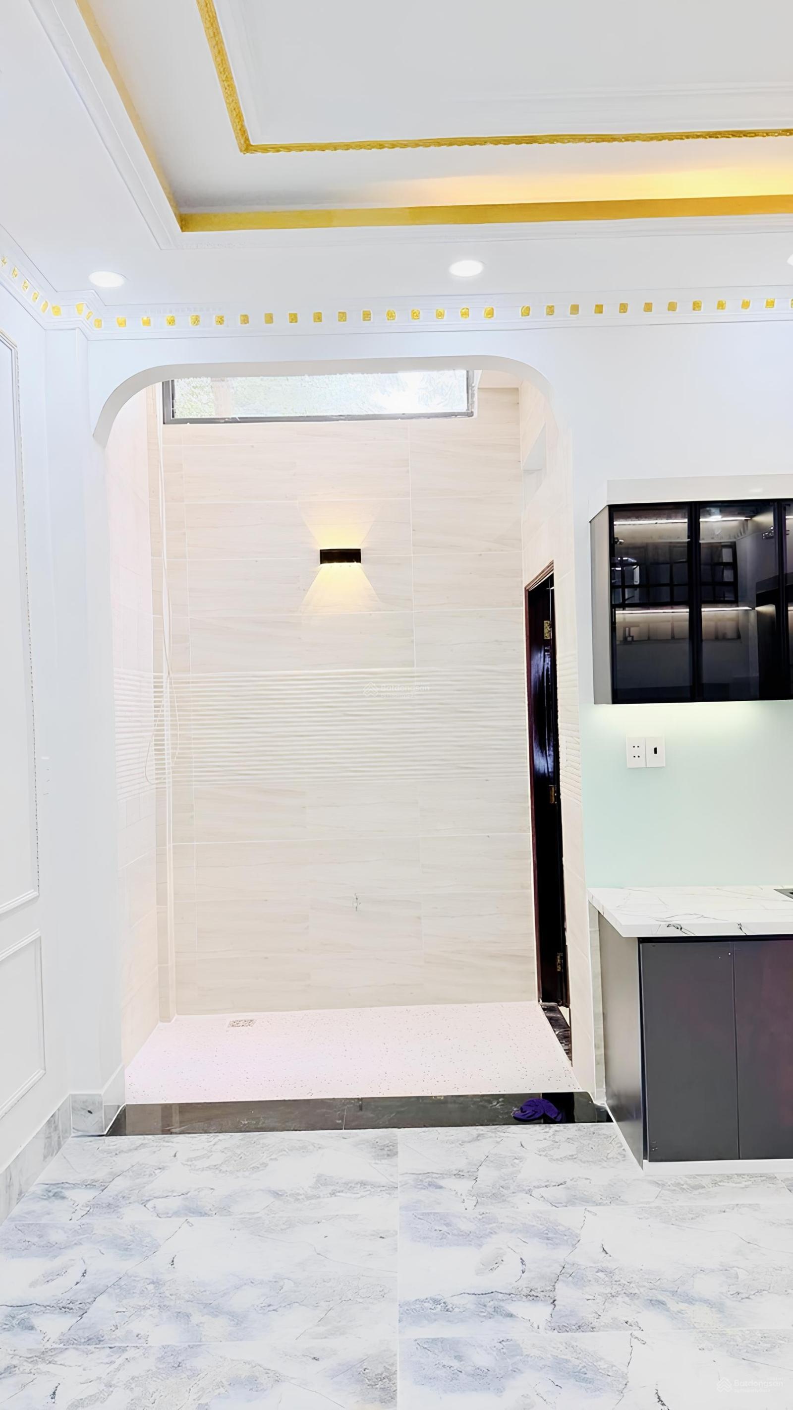 MẶT TIỀN Kinh Doanh SẦM UẤT - Cạnh TênLửa Aeon-- DT: Ngang 4,5x20M (90m2) - 4 TẦNG - Chỉ 15,x t