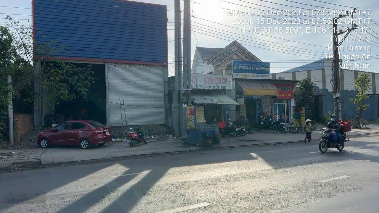 Cần ra kho,xưởng 300m2 thổ - 35tr/m2 - tổng diện tích 645m2 -