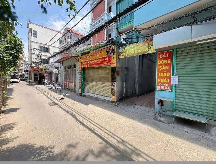 Bán Nhà Mặt Phố Phan Đình Giót 66,8m² 3 Tầng Kinh Doanh Giá 13,6 Tỷ