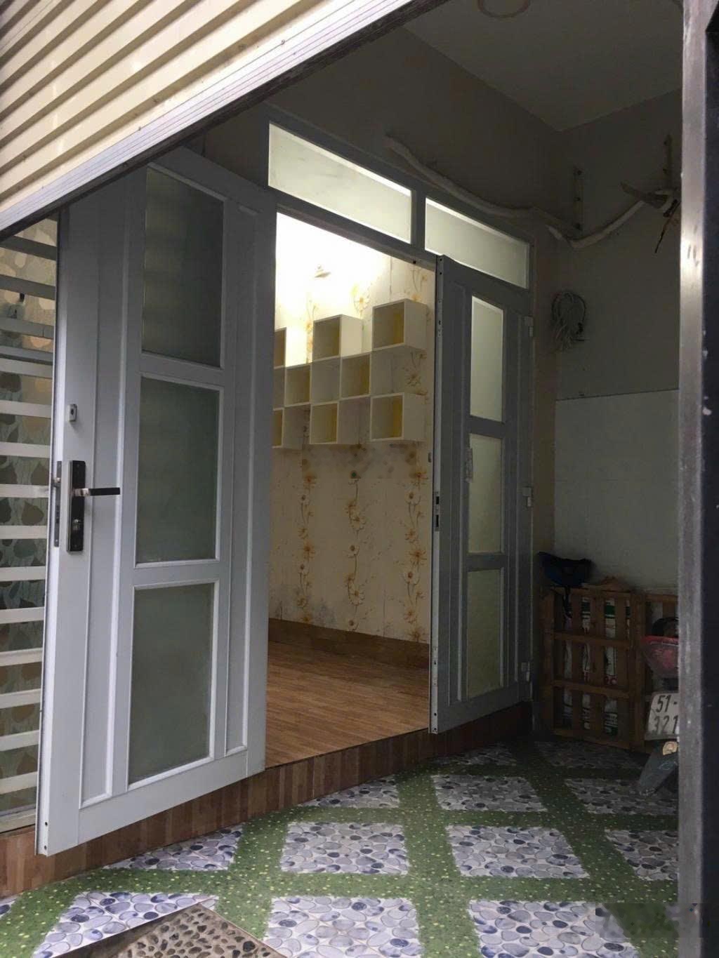 Bán nhà hẻm xe hơi Đường Số 8, Linh Chiểu, Thủ ĐỨc, diện tích 40 m2, 2 tầng, giá 3,9 tỷ