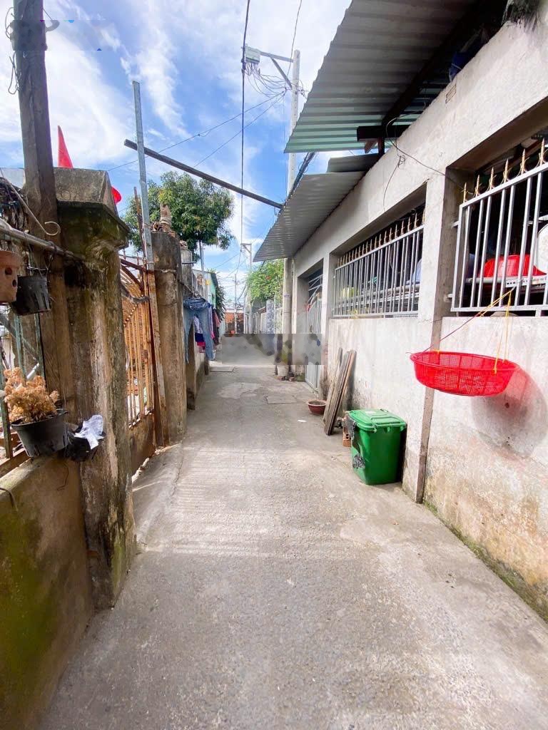 Bán nhà đường Số 8, Trường Thọ, Thủ Đức, diện tích sử dụng 40 m2, giá 2.2 tỷ