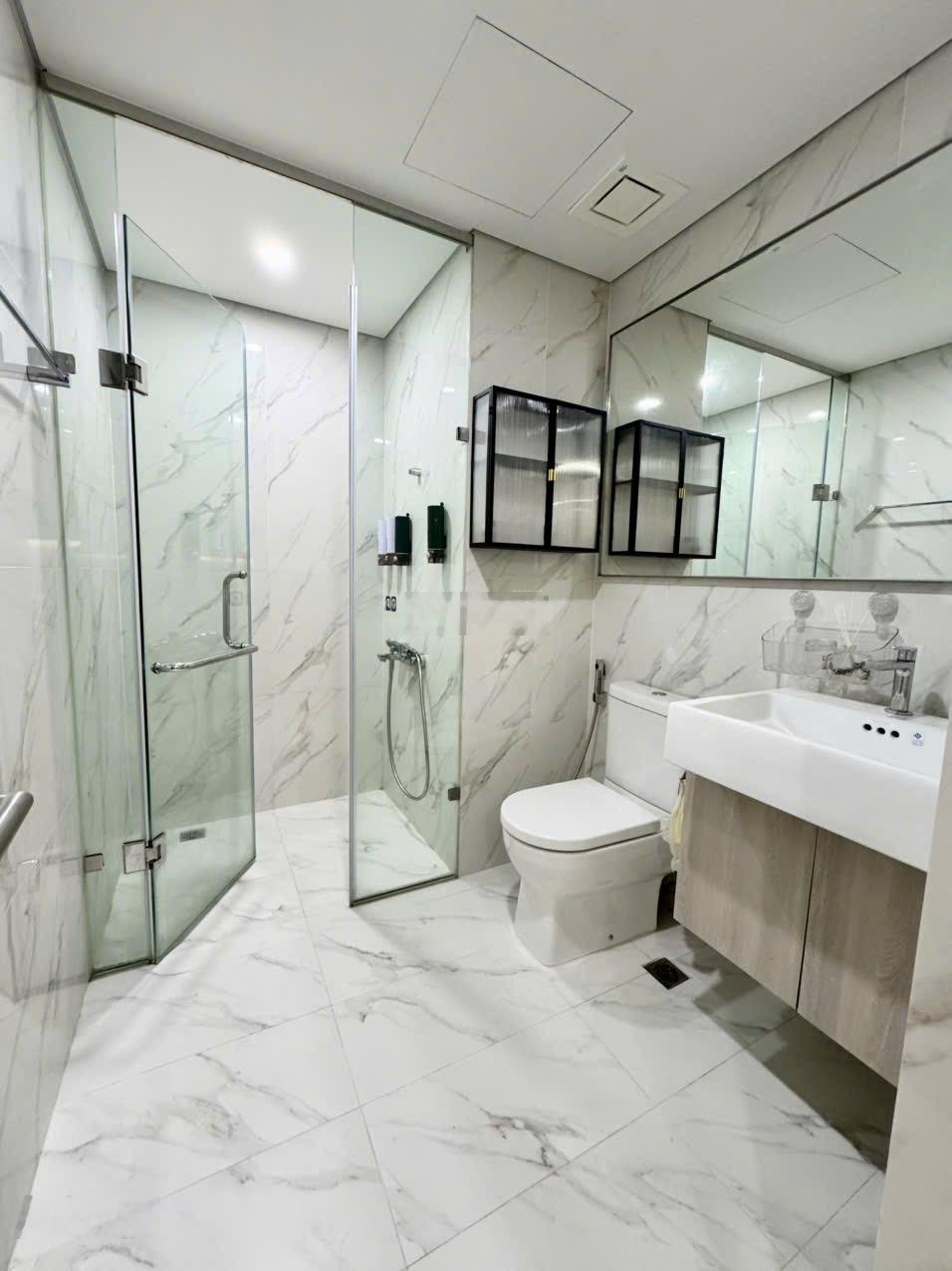 Bán CC Masteri West Heights A,Giá 5,025 tỷ, 46,2m2, nhiều tiện ích siêu chất. Tuấn 0392969999