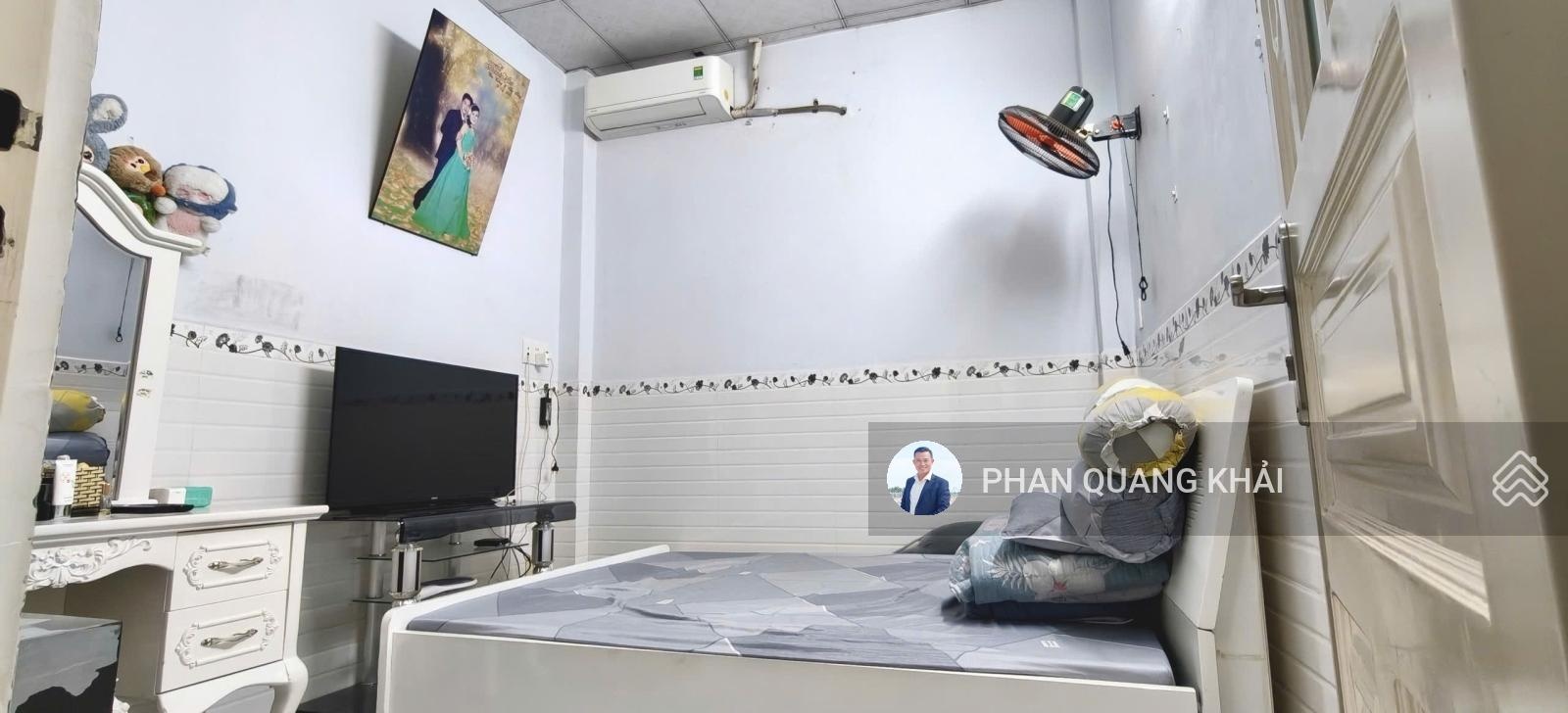 Bán nhà 2 tầng 52m2 hẻm oto đường 11 linh xuân thủ đức 4,7 tỷ