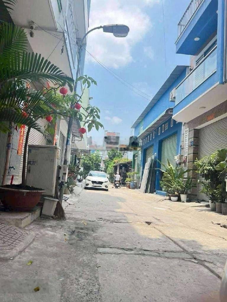 7ty MT sát Lê Văn Quới Bình Tân dt 8,5X9m HXH