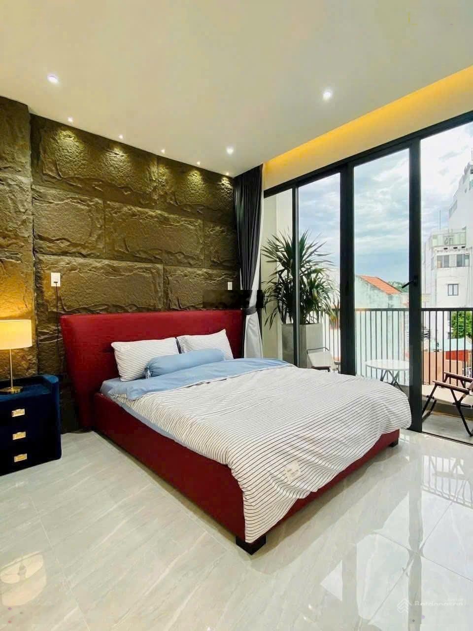 Bán nhà hẻm 652 Cộng Hòa, phường 13, Tân Bình; 4x13,5m - 4 tầng; hẻm 6m khu Vip