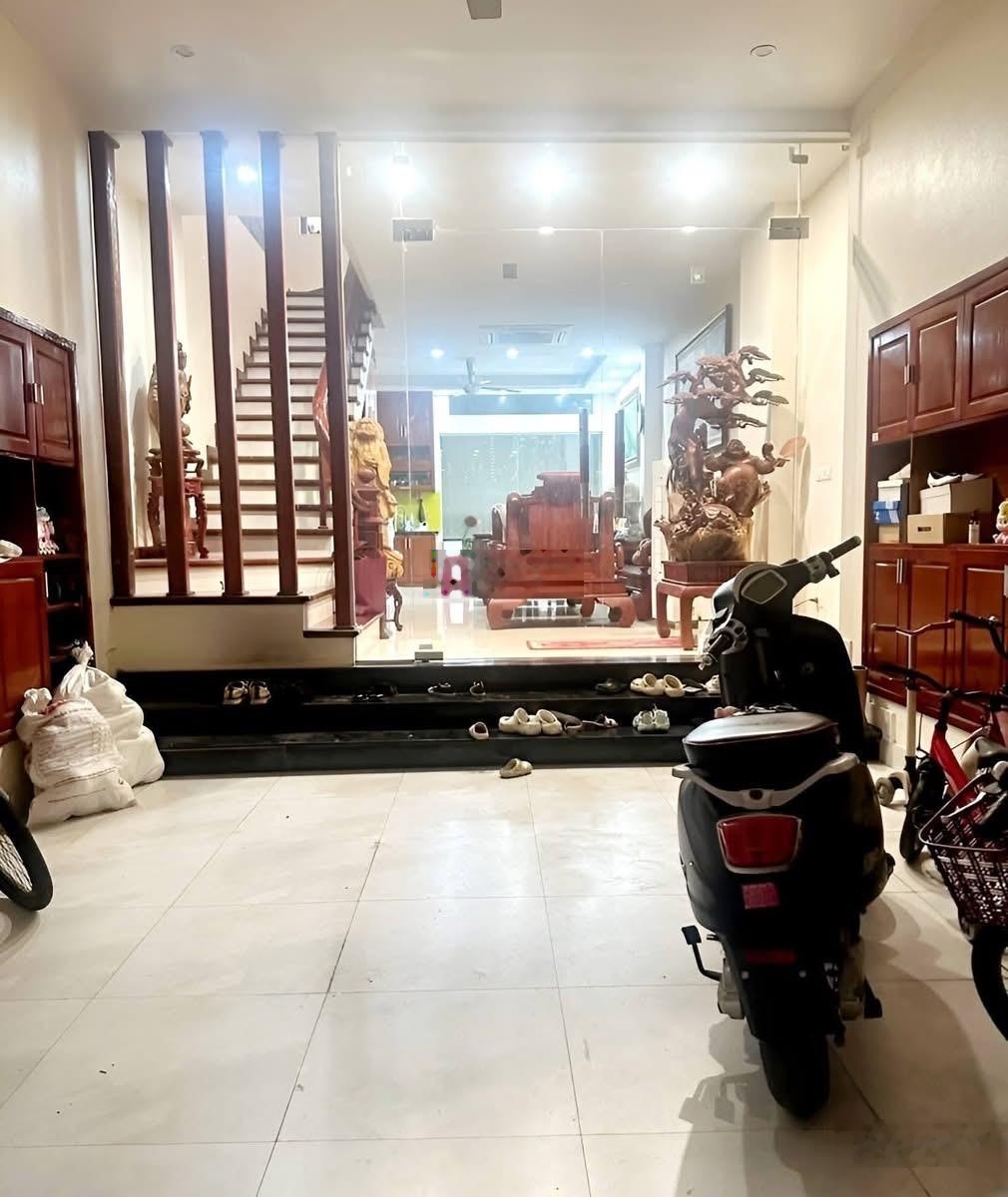 CHÍNH CHỦ bán liền kề Văn Phú hoàn thiện siêu đẹp 77m2, 5T, nội thất đầy đủ. 20,5tỷ