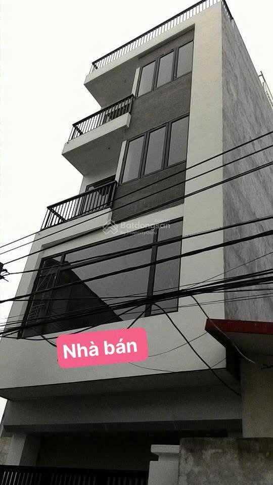 Cần bán nhà thạch bàn long biên hà nội.