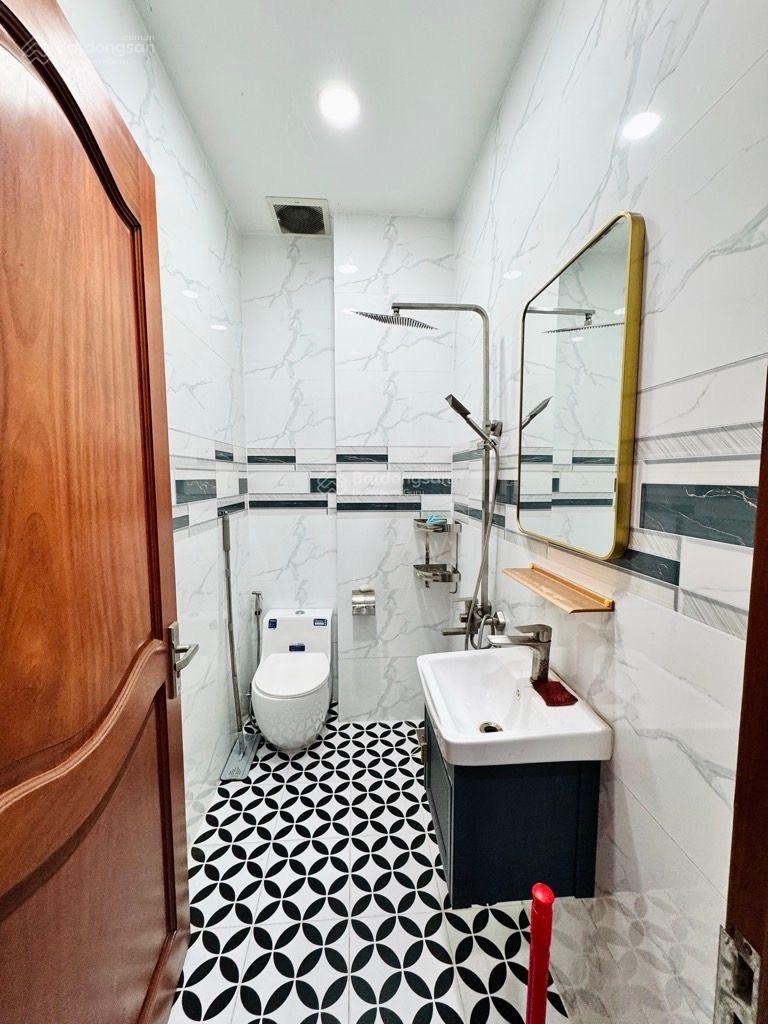 Mtkd tây thạnh - 7 tầng - 120m - dòng tiền hơn 100tr - 24 tỷ