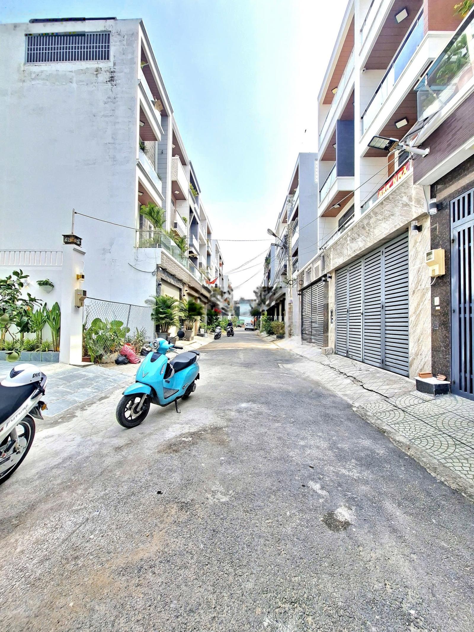 Nhà nghỉ dưỡng sân vườn khu dân cư an ninh yên tĩnh