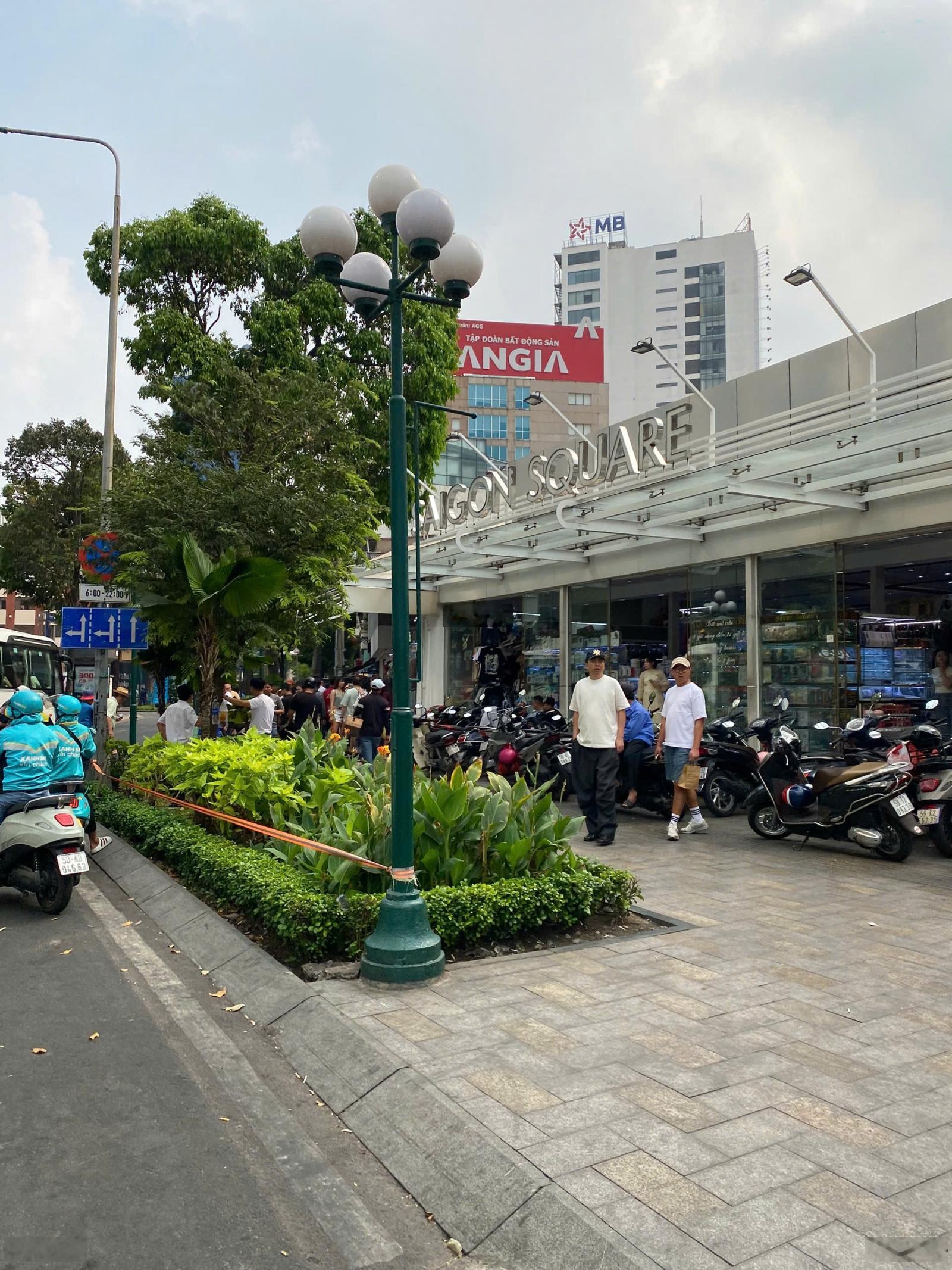 Bán nhà Mặt tiền Nam Kỳ Khởi Nghĩa ngay Hàm Nghi - DT: 6.2x21m, 8 Tầng. HĐT 350tr/th. Giá 160 tỷ