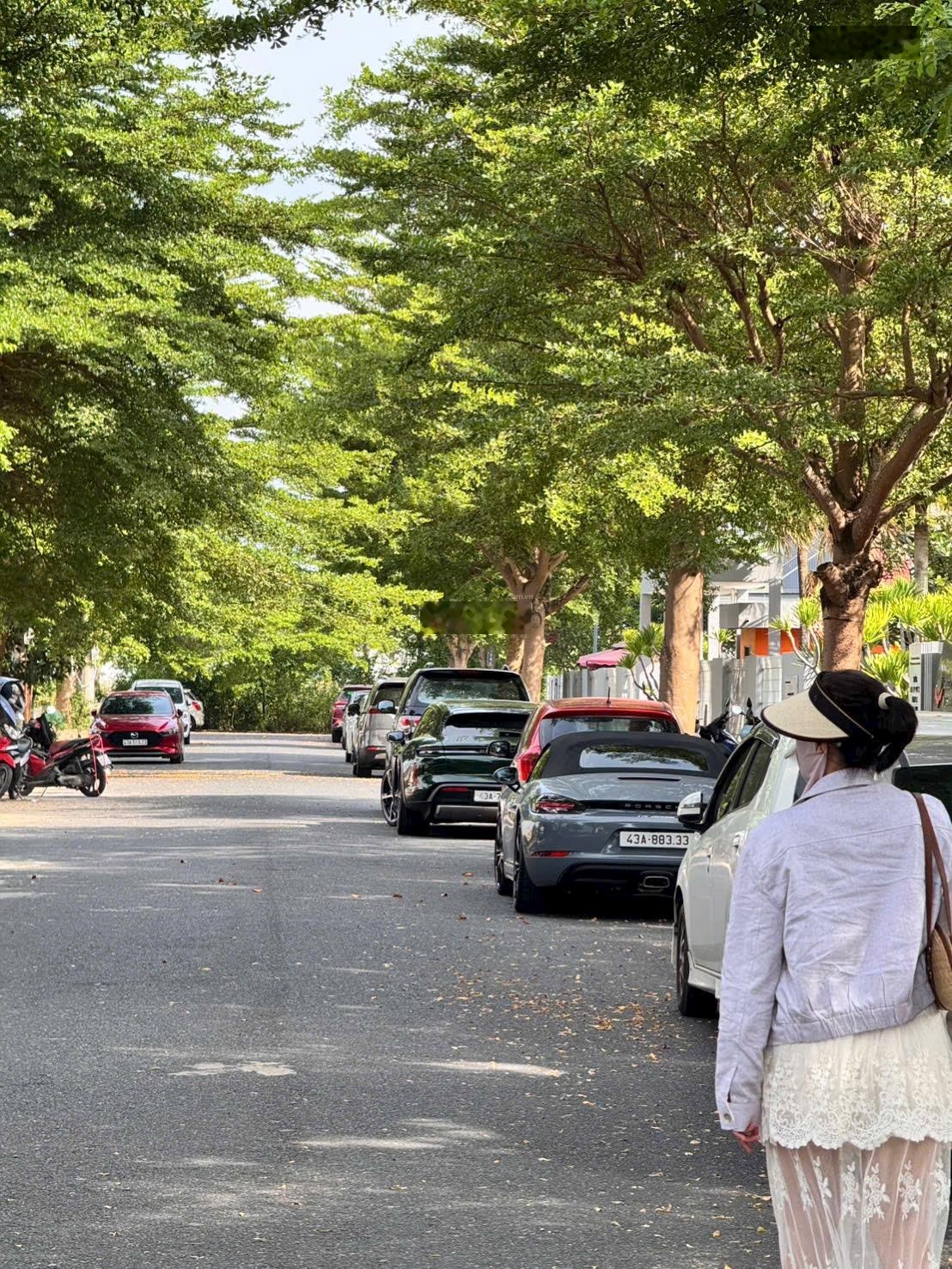 Ngộp Bank - Cặp Chính Hữu 220m2 - Ngang 12m - Dòng tiền 70tr/tháng - Giá 39ty99