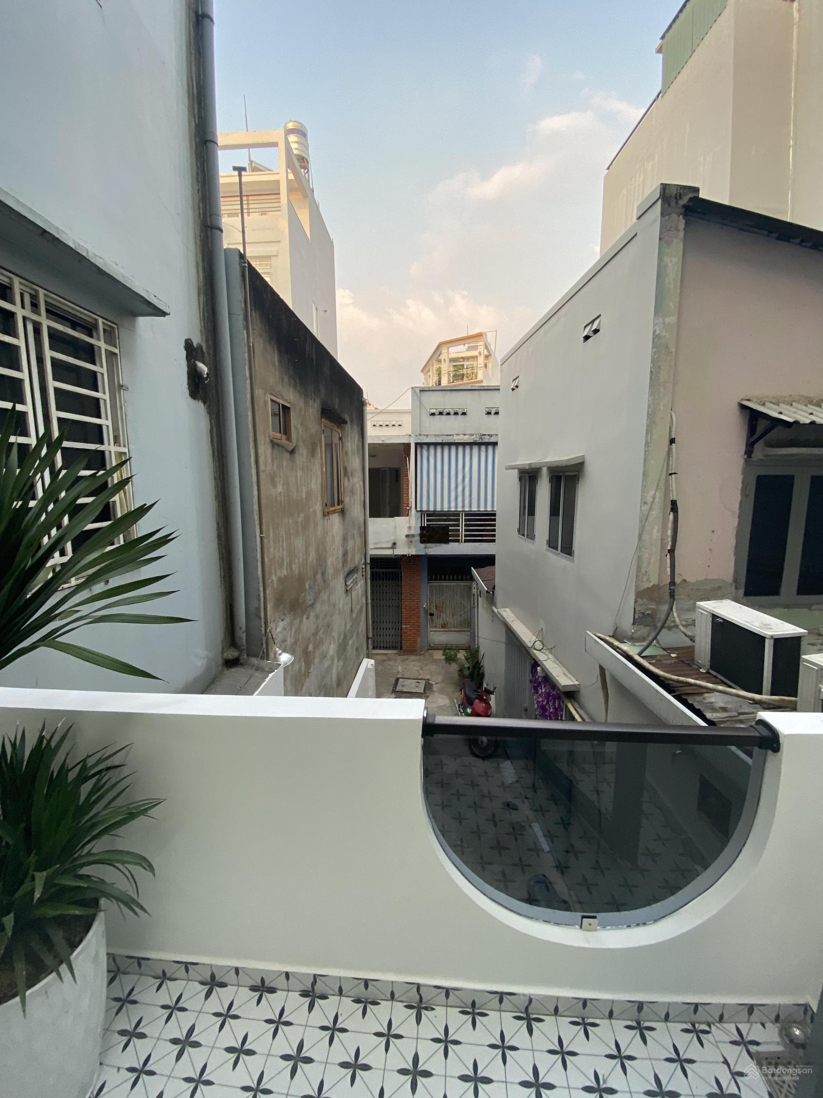 Bán nhà Phan Văn Trị, Bình Thạnh, 44m2, 2 tầng, hẻm 3m, 6.x tỷ.