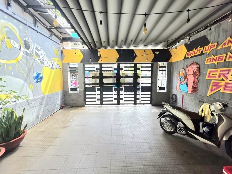 * Nhà 150 m2 MẶT TIỀN NGANG 6M THÍCH QUẢNG ĐỨC PHÚ NHUẬN _ 6 tầng 14 PN đa chức năng chỉ 37.5 tỷ