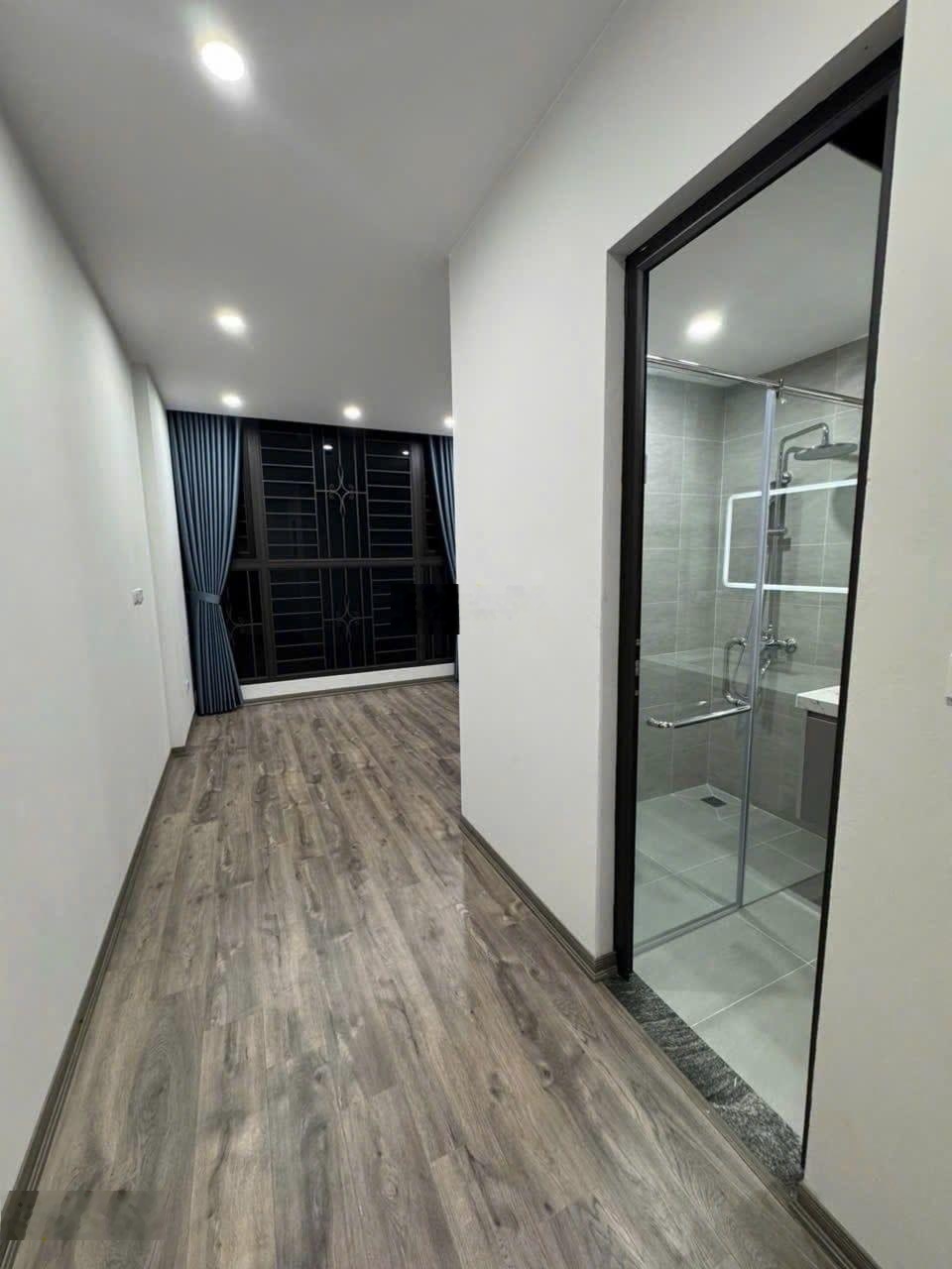 Nhà lô góc cuối đường Bà Triệu Hà Đông ngõ oto đỗ cửa gần chợ Hà Đông LHCC 0978959102