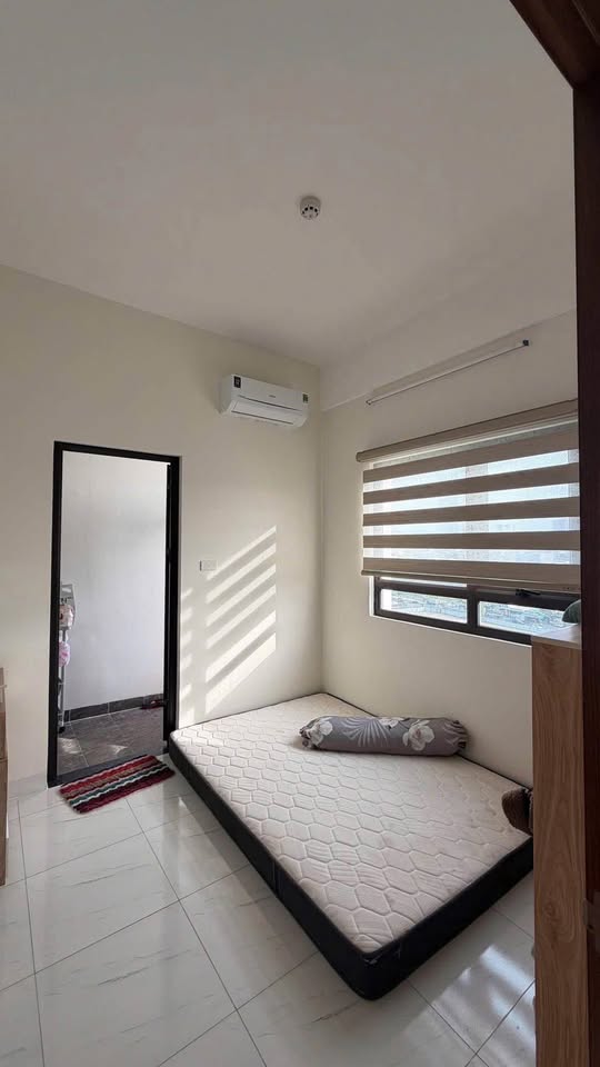 Cho thuê căn chung cư 2 phòng ngủ Toà SSH07 Hà Quang 1, view công viên rất mát mẻ, giá 7.5 triệu/tháng