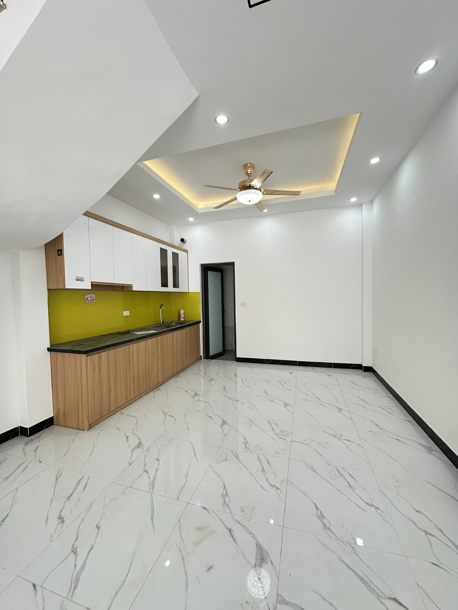 Bán nhà 50m2, ô tô đỗ cửa, nhà 4 tầng, 2 mặt thoáng tại Phụng Châu, Chương Mỹ