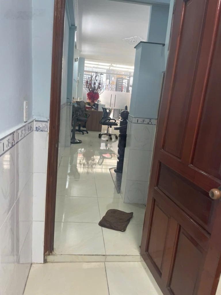 Vip Nguyễn Thị Thập, Quận 7 - 4.5 x 20m - 2 tầng ô tô vào nhà phù hợp kinh doanh