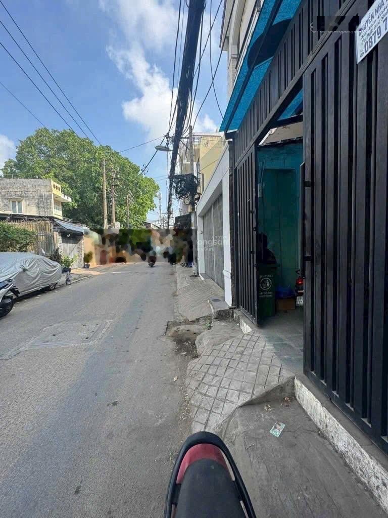 Gấp Bán CHDV Bùi Đình Tuý Hẻm xe Tải -6 tầng - cho thuê 50tr/ tháng - Giá 11,9 tỷ TL