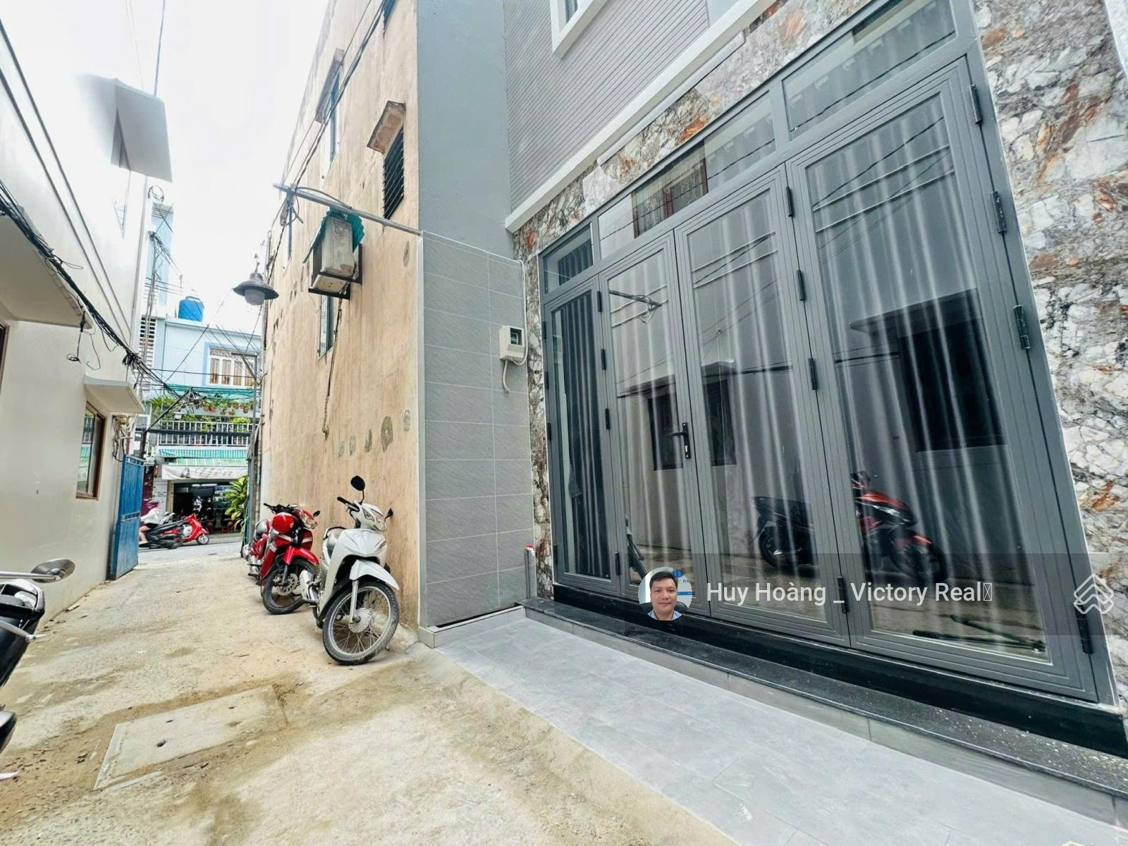 Bán nhà mới Bùi Thế Mỹ, P.10 DT: 3.7x13m (49.3m²) - trệt 2 lầu ST - 7.68 tỷ TL