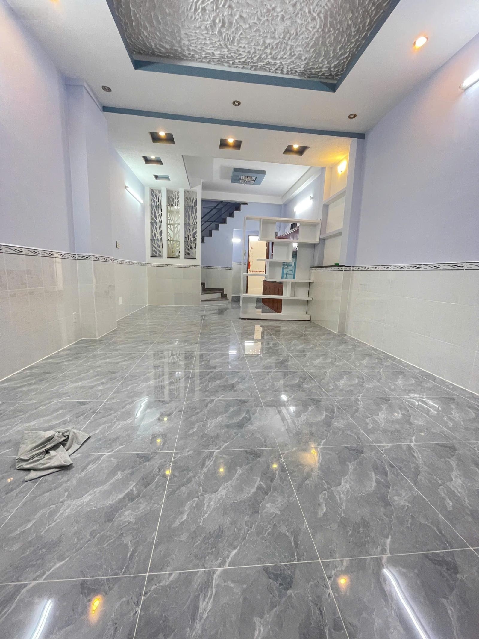 Bán nhà góc 2 căn nhập 1, hẻm xe hơi, 4.5x15 nở hậu 6.5m, 4PN, giá chỉ 7.8 tỷ