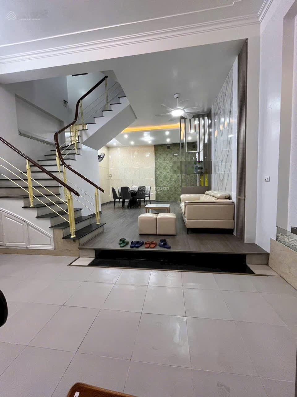 Chủ cần bán gấp nhà trước tết giá giảm cực sâu 4t x54m mt5.2m lê đức thọ ô tô dừng đỗ cách 20m