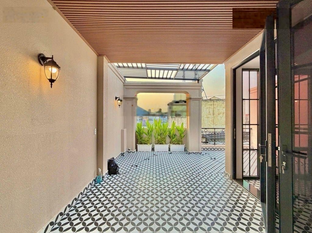 Siêu phẩm hxh thông thích quảng đức phú nhuận - sát mặt t.iền ngang 6 m - 8.x tỷ