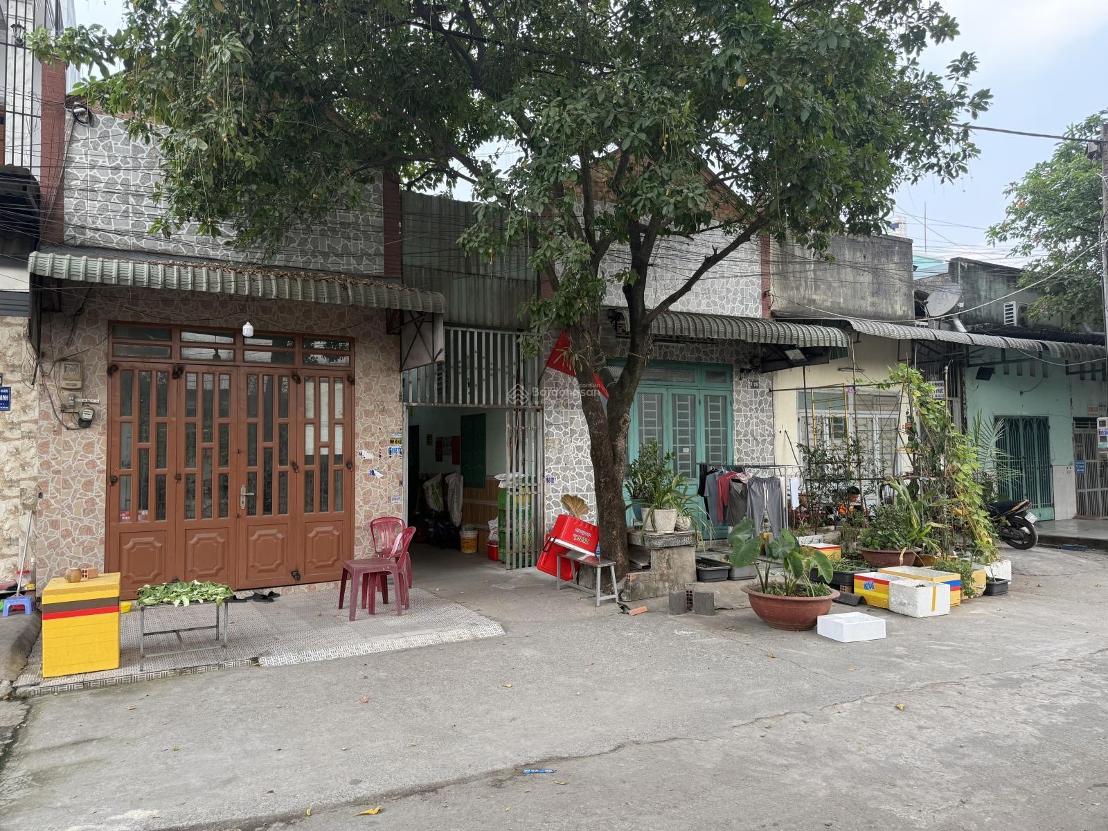 Nhà và phòng trọ cho thuê chuyển đổi nơi ở cần bán .