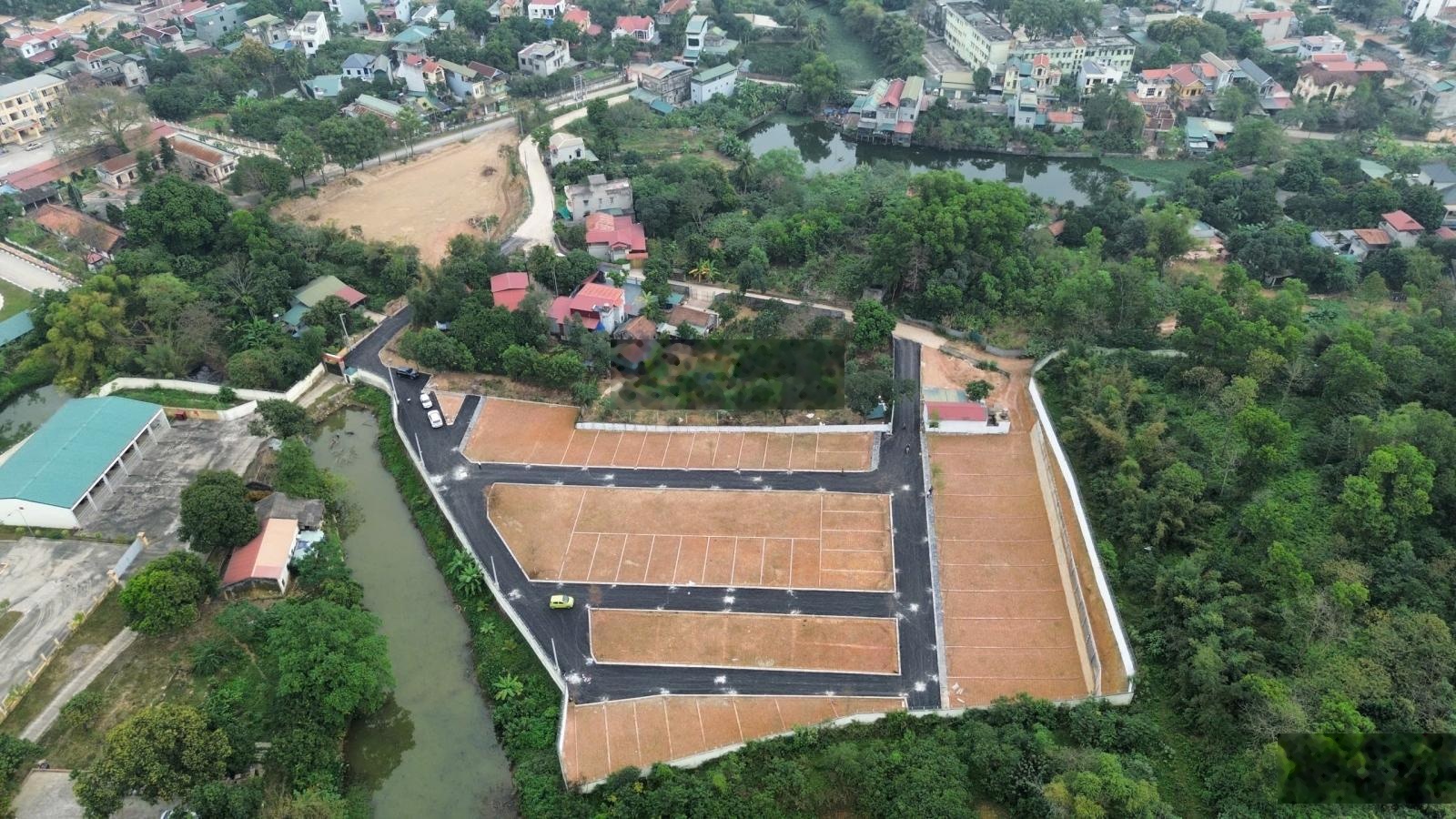 Mình cần bán gấp đất Xuân Mai sổ Hà Nội mảnh tỉ 8