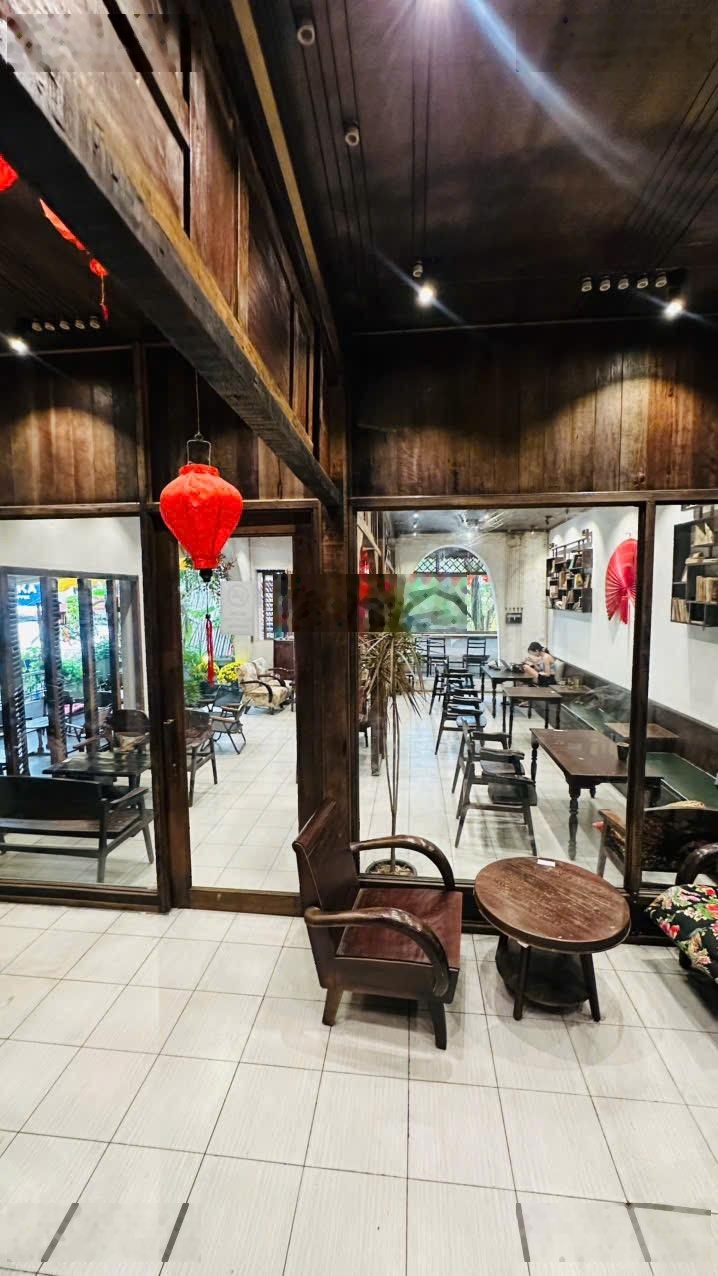 Bán nhà Mặt tiền Lô góc - Nguyễn Trọng Tuyển Phú Nhuận - 151m2 - 3 Tầng - Thuê 600tr/năm. 46 Tỷ.