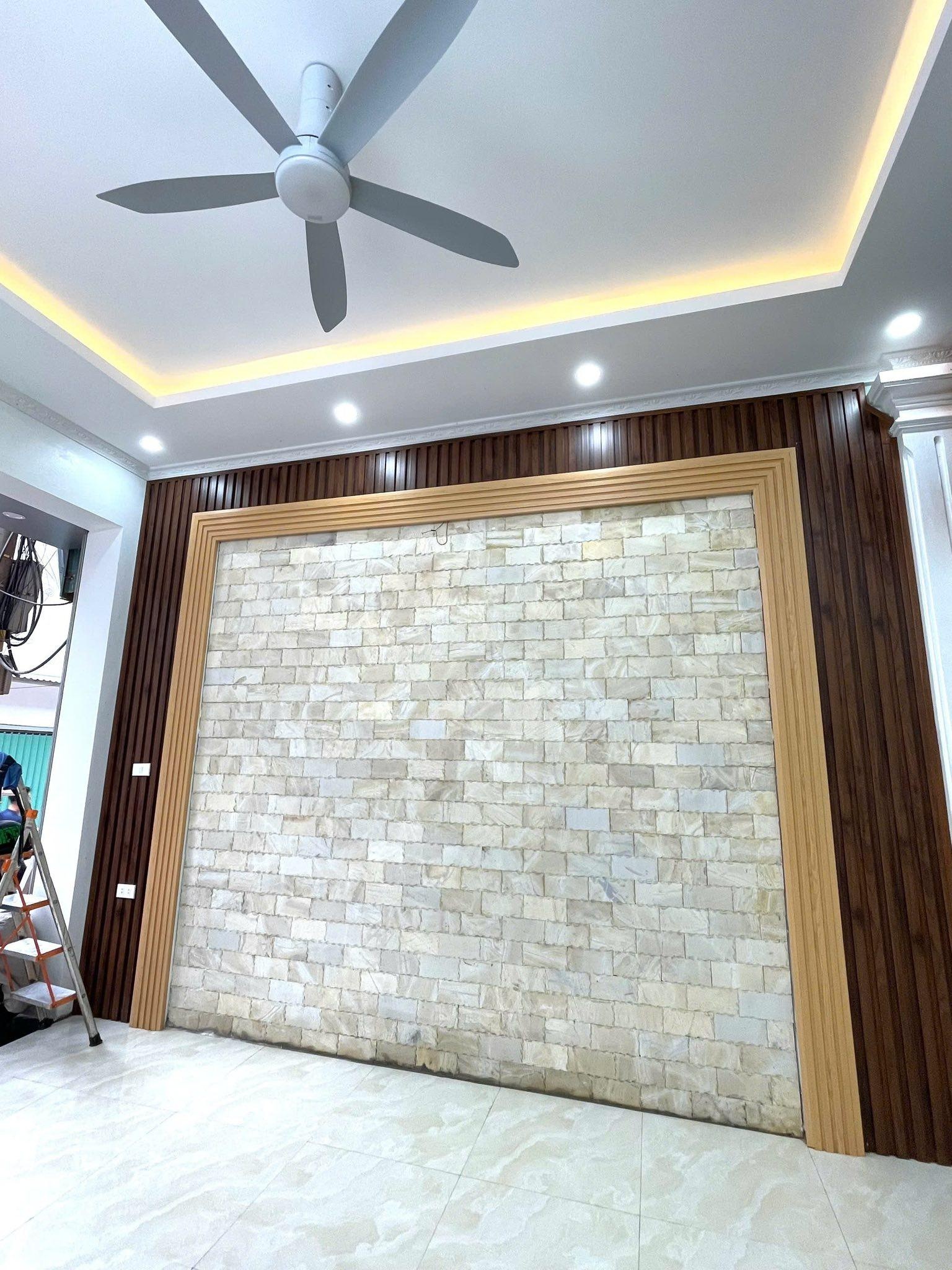 Chính chủ cần bán nhà mặt phố Dương Nội 61m2, MT 5m, kinh doanh giá 13,4 tỷ