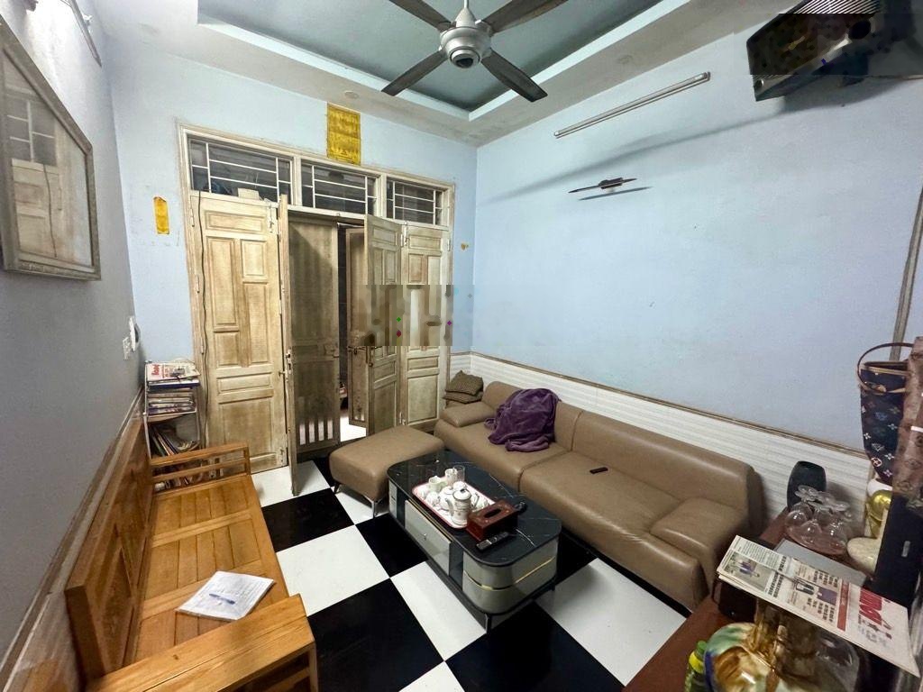 Nhà Văn Hội-phân lô bàn cờ -hai mặt tiền- morning lùi tận cửa - 10m ra chợ dân sinh- 9,1 tỷ