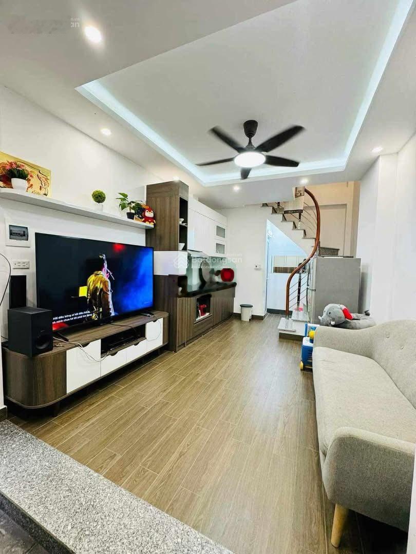 28 M2*5T*6.32 tỷ Ngã 4 phố Huế, Bạch Mai, HBT, 0985818818