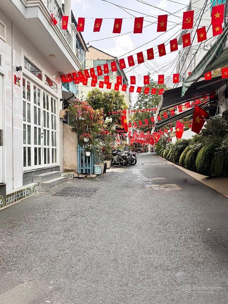 Bán nhà mặt tiền khu tân định, 51m2 vuông đét, 12 tỷ