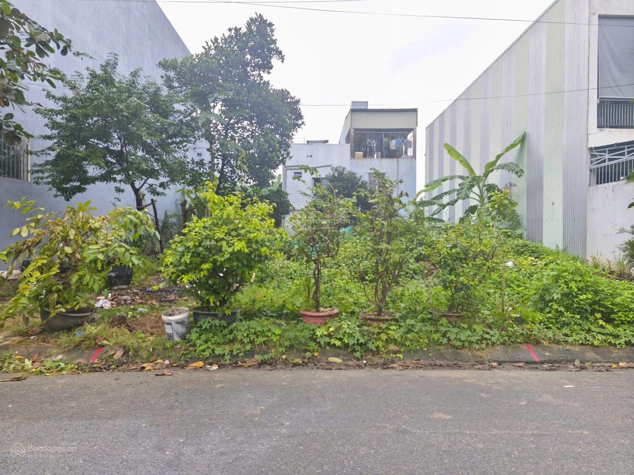 Cần bán lô đất gần chợ hoà xuân ,khu dân cư đông đúc, tp đà nẵng